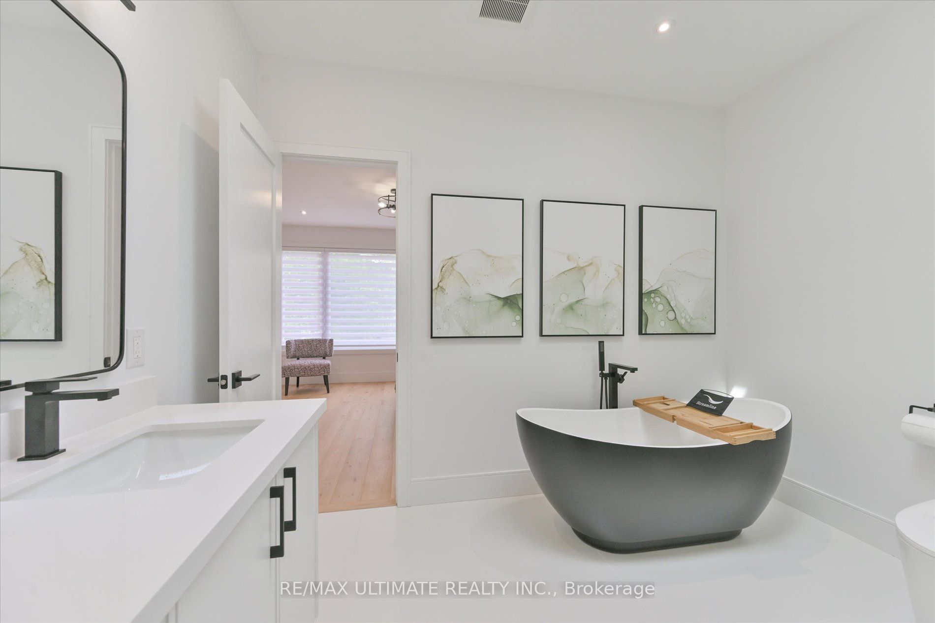 32 Thirty Eighth Street Property Photo 27