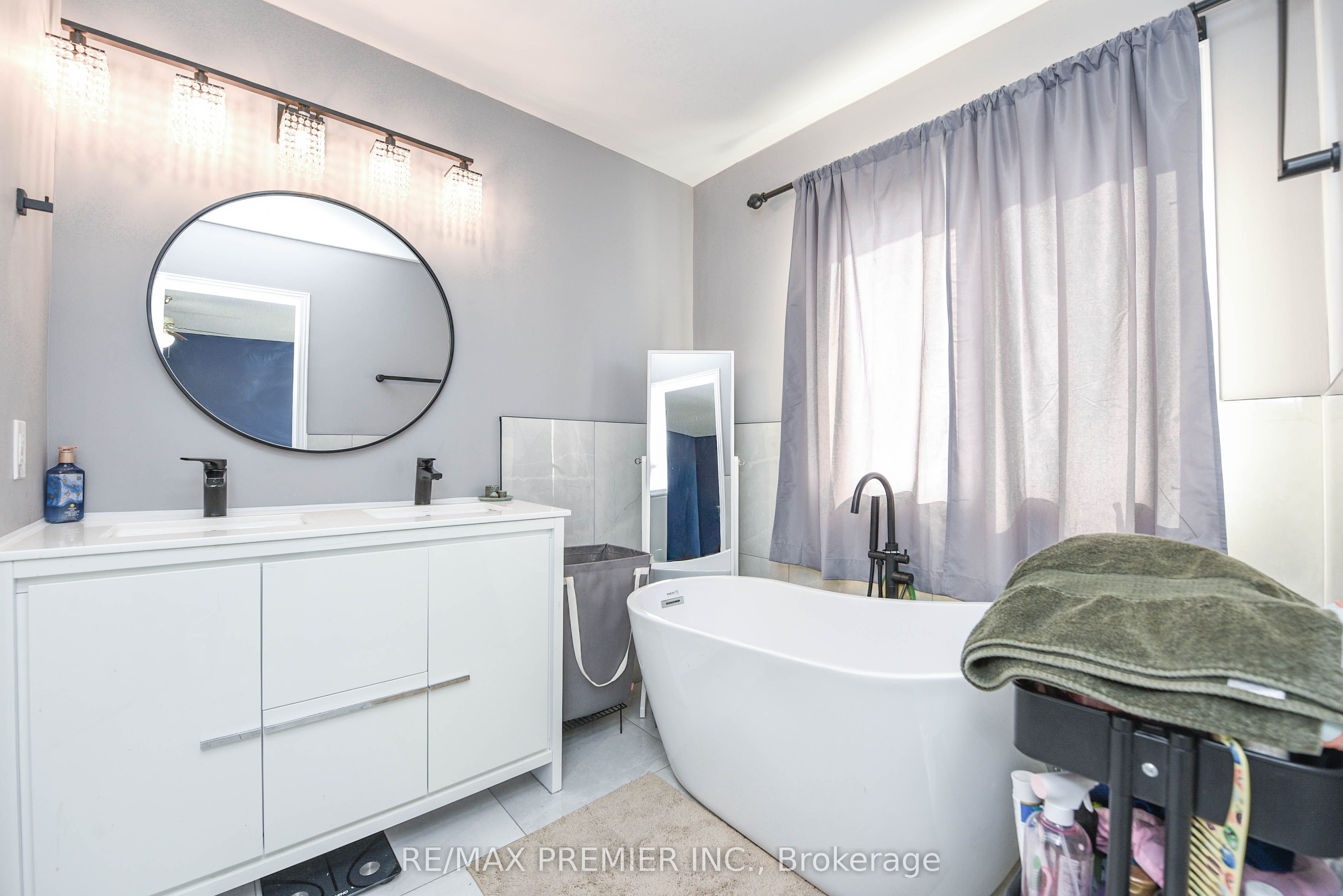 15d View Green Crescent Property Photo 37