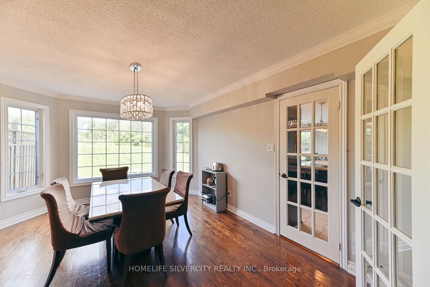 18805 Willoghby Road Property Photo 10
