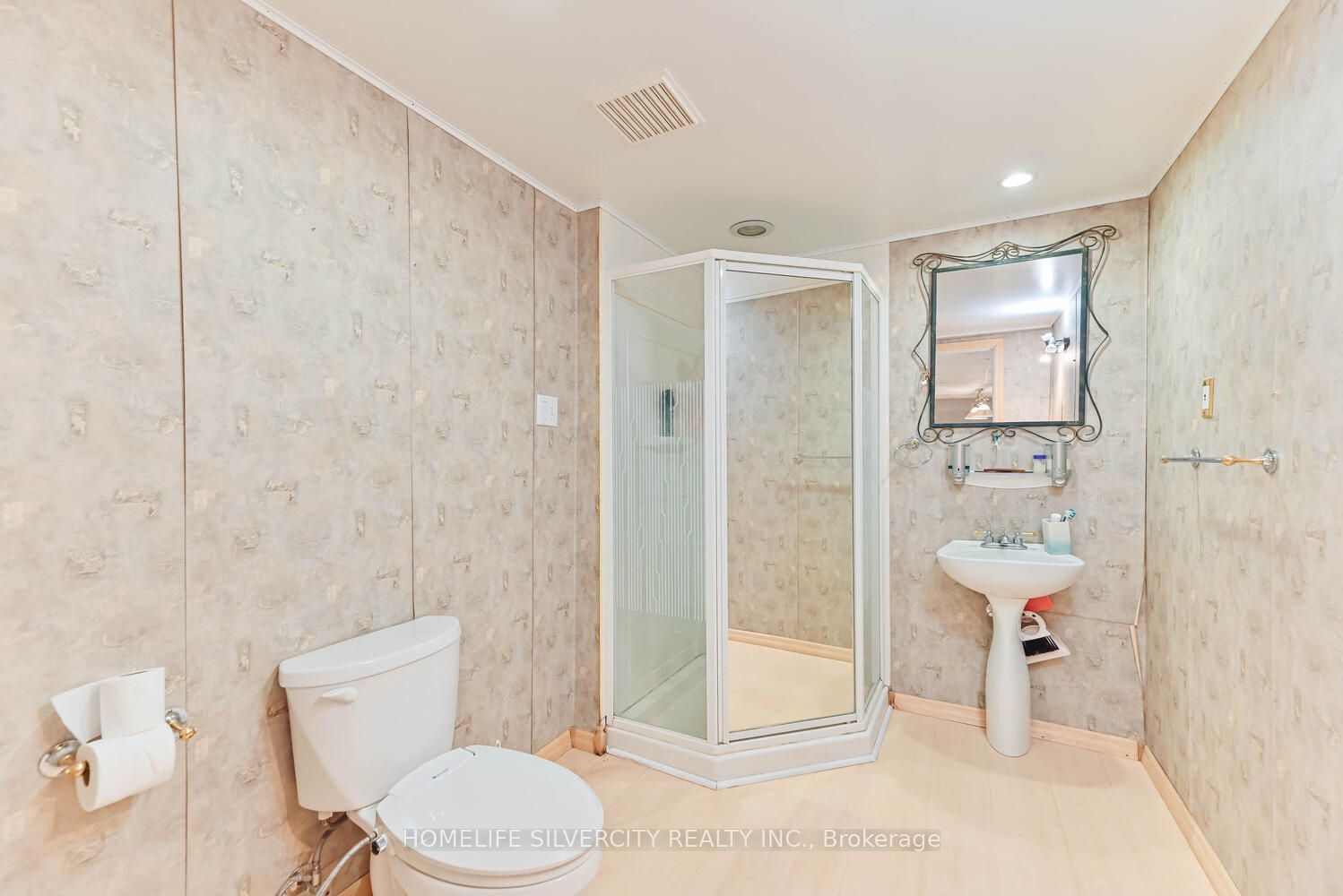 18805 Willoghby Road Property Photo 34