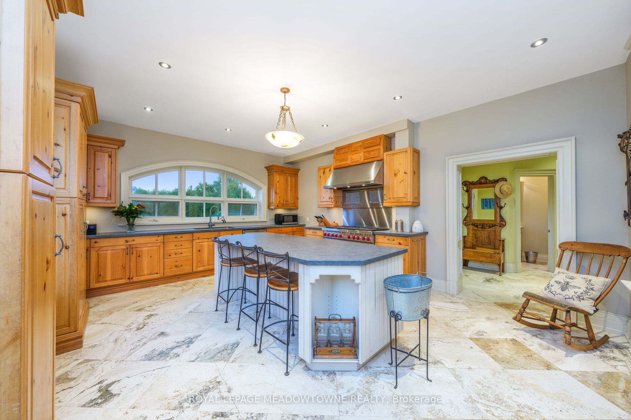 16089 Shaws Creek Road Property Photo 7