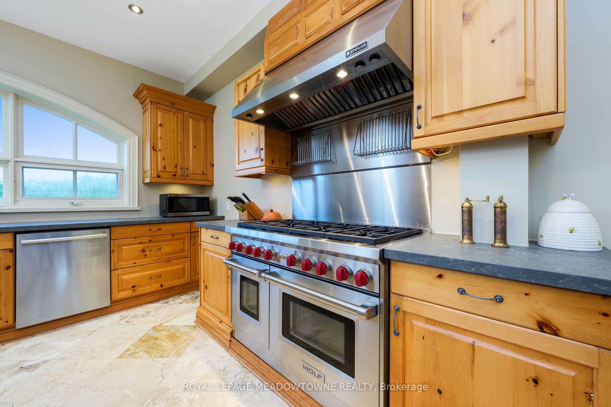 16089 Shaws Creek Road Property Photo 9