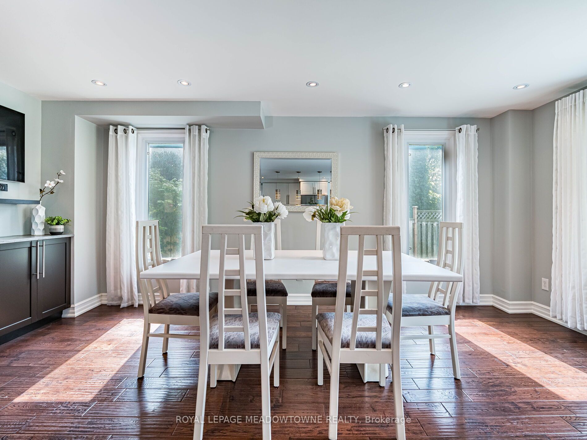 117 Fairglen Avenue Property Photo 16