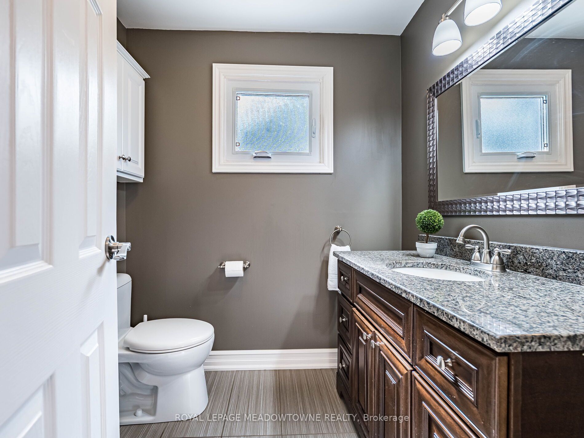 117 Fairglen Avenue Property Photo 22