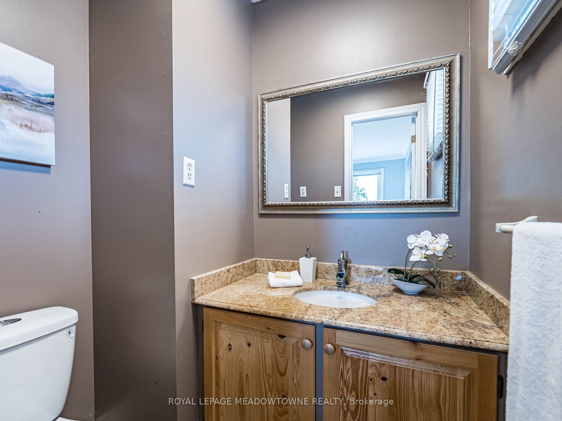 117 Fairglen Avenue Property Photo 29