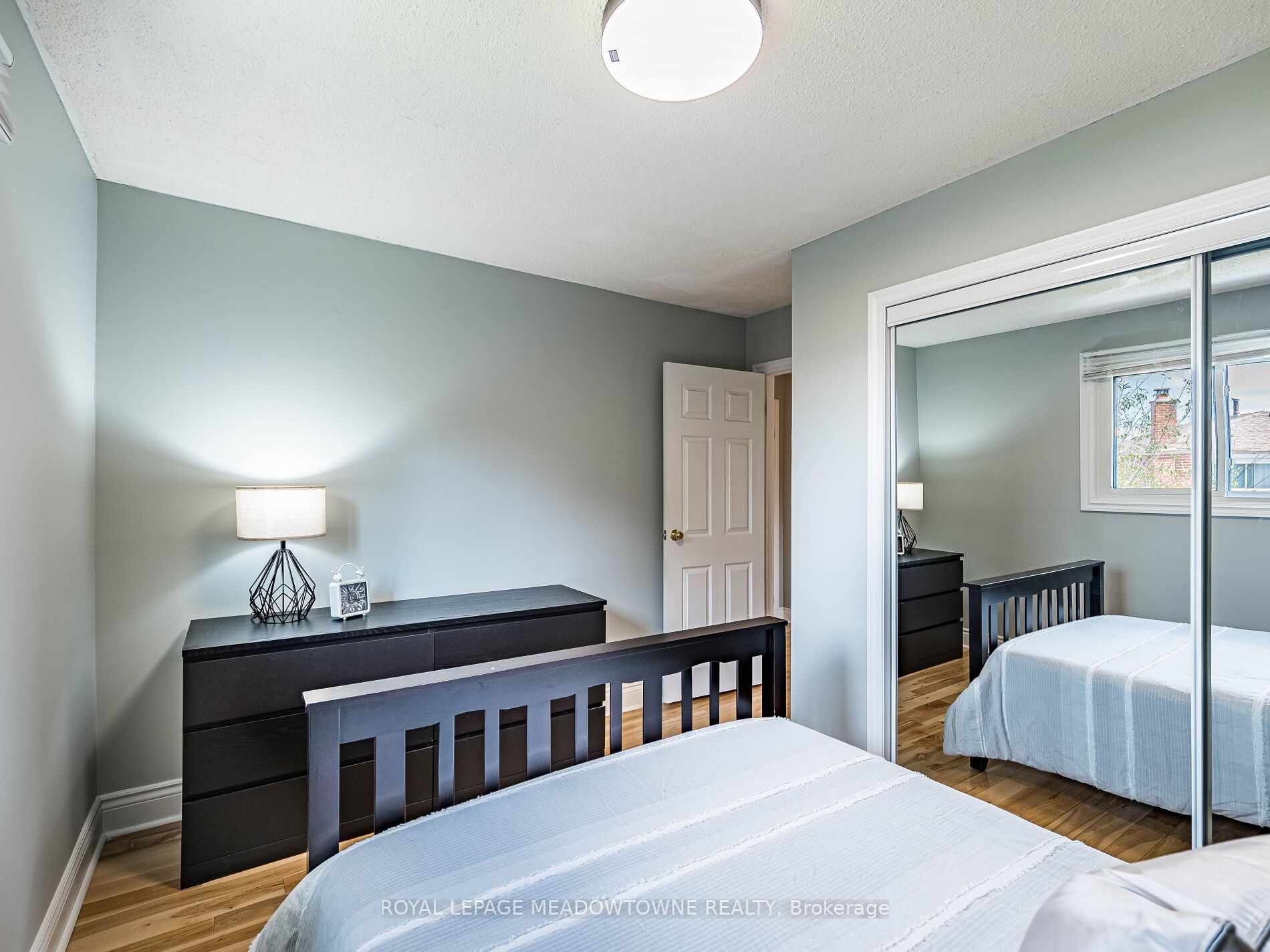 117 Fairglen Avenue Property Photo 34