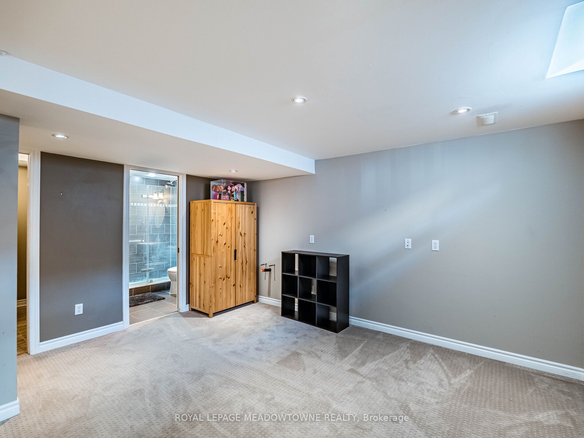 117 Fairglen Avenue Property Photo 42