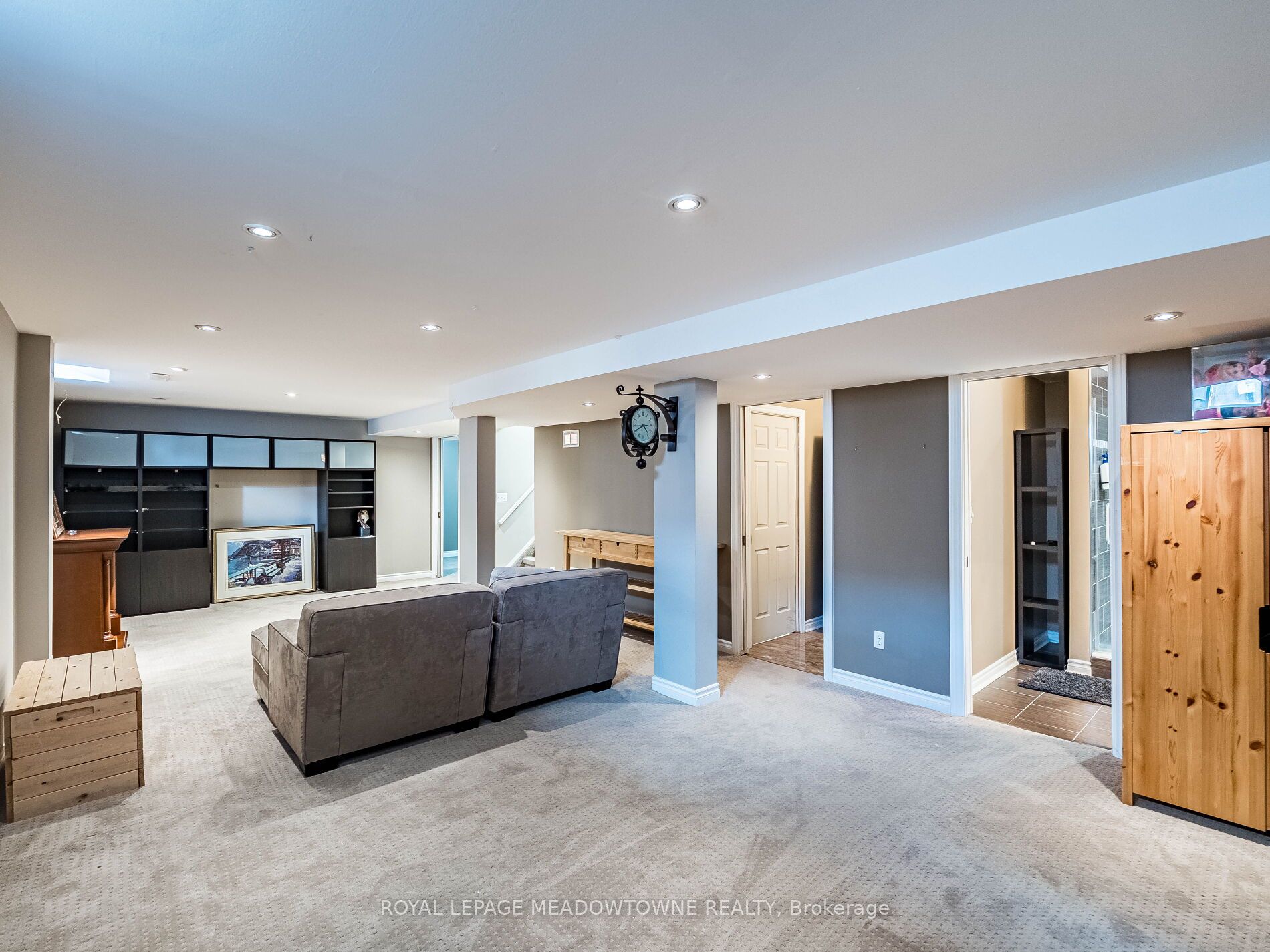 117 Fairglen Avenue Property Photo 43