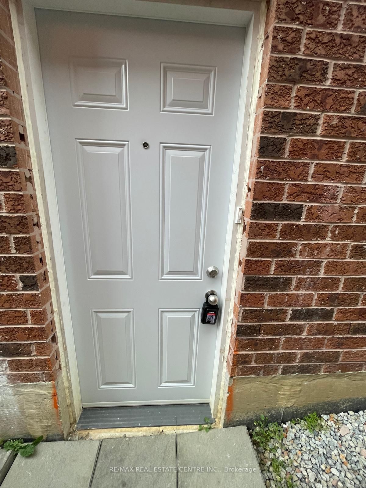 3727 Althorpe Circle Property Photo 3