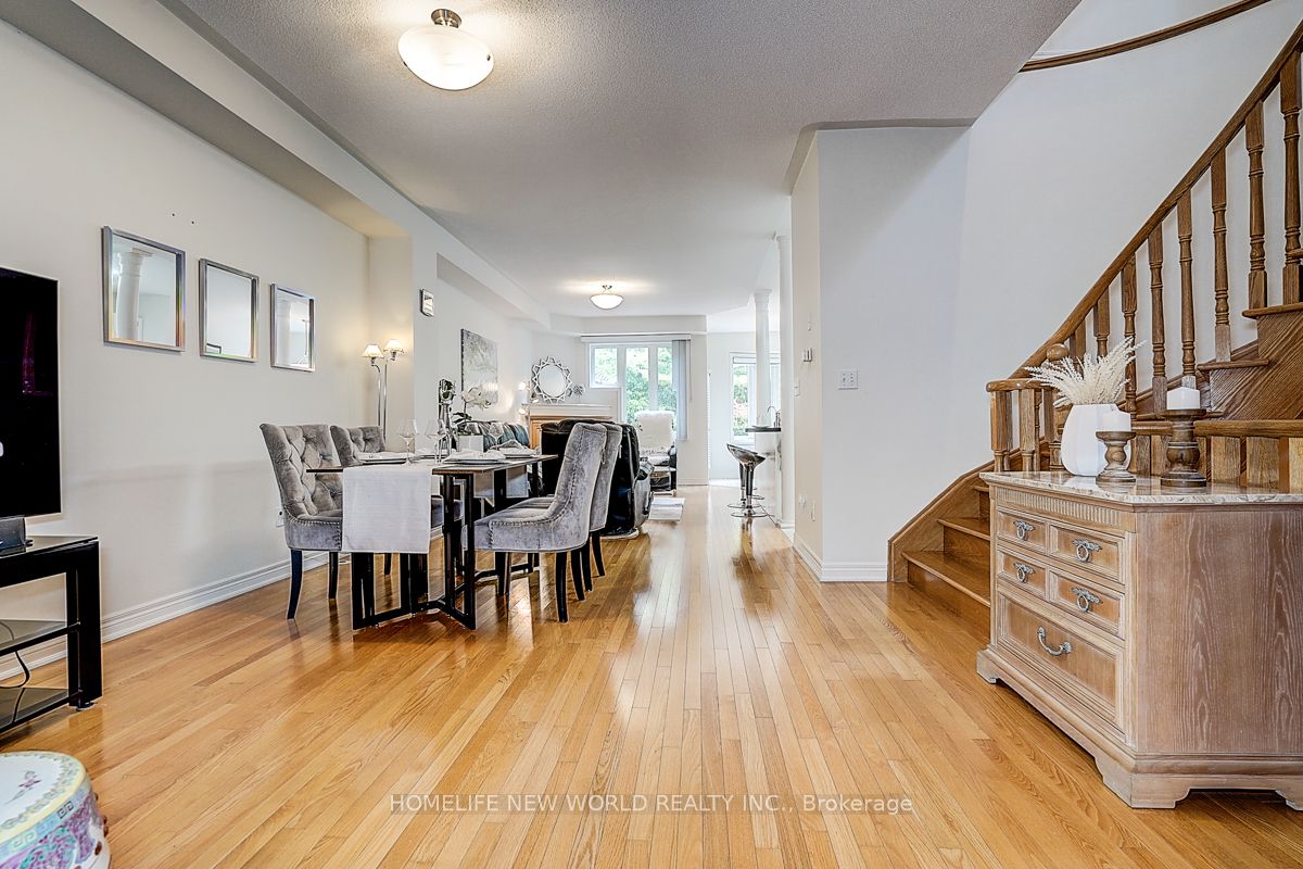 2305 Woodfield Road Property Photo 6