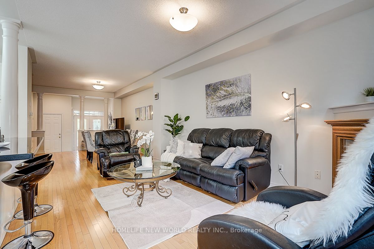 2305 Woodfield Road Property Photo 12