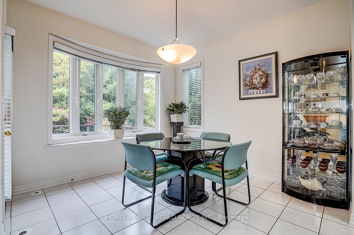 2305 Woodfield Road Property Photo 15