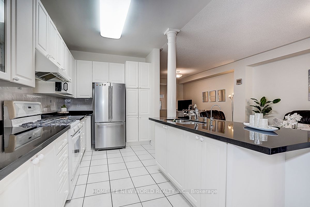 2305 Woodfield Road Property Photo 18