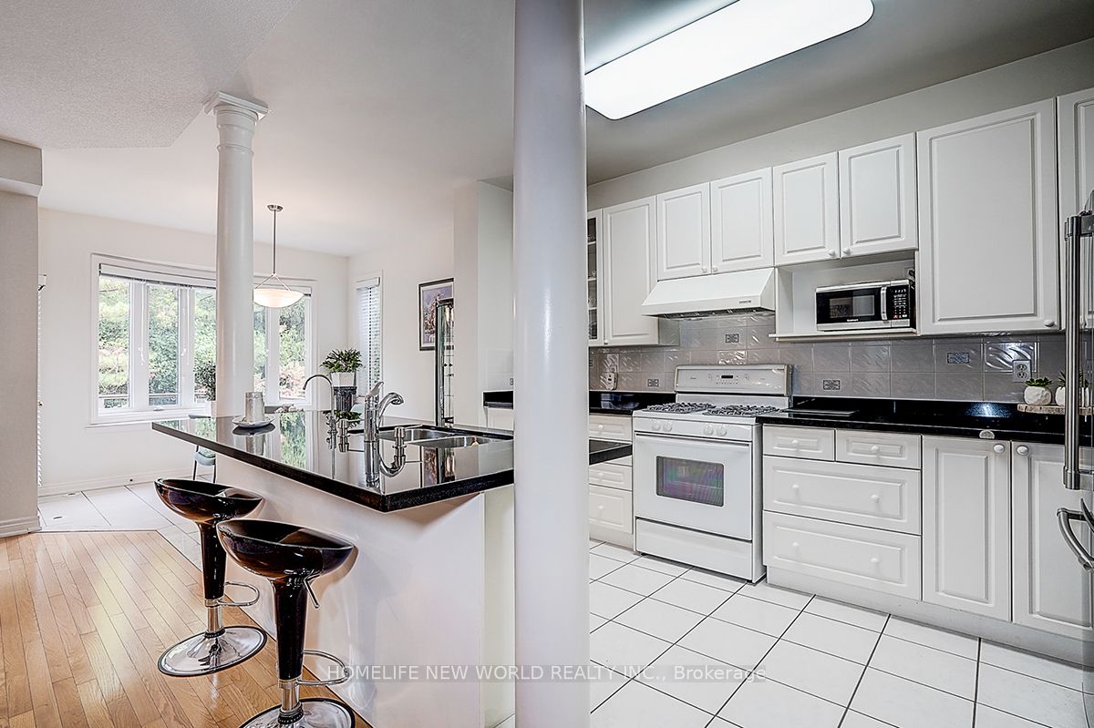 2305 Woodfield Road Property Photo 20