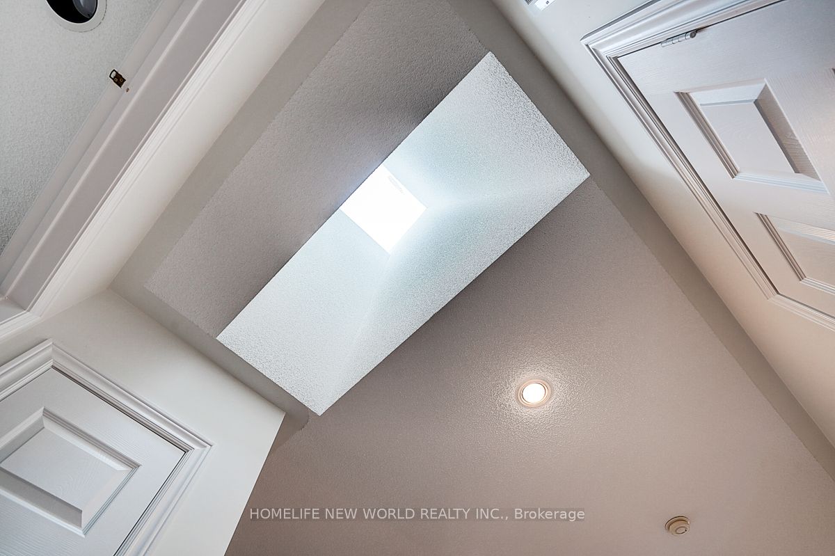 2305 Woodfield Road Property Photo 26