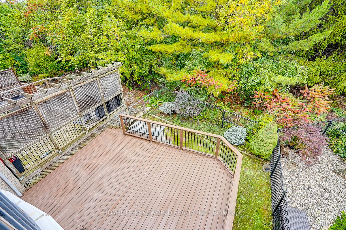 2305 Woodfield Road Property Photo 31