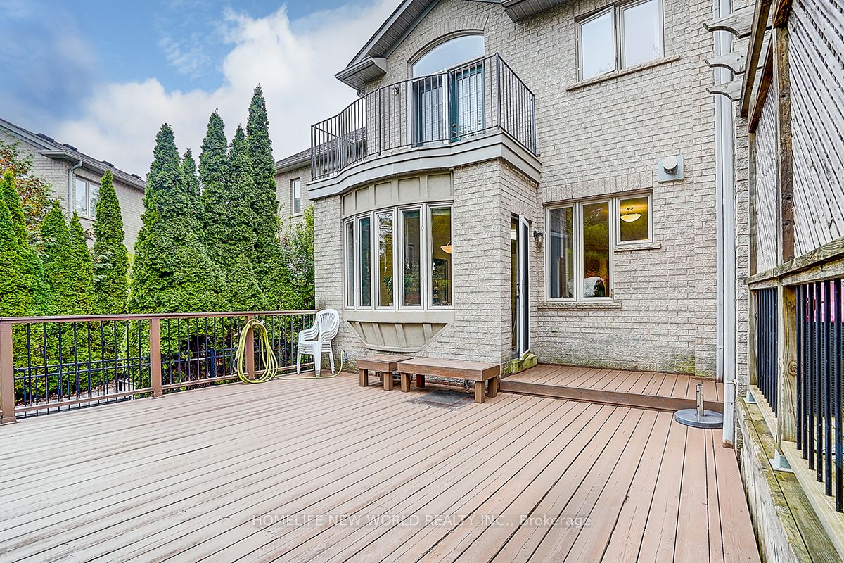 2305 Woodfield Road Property Photo 49