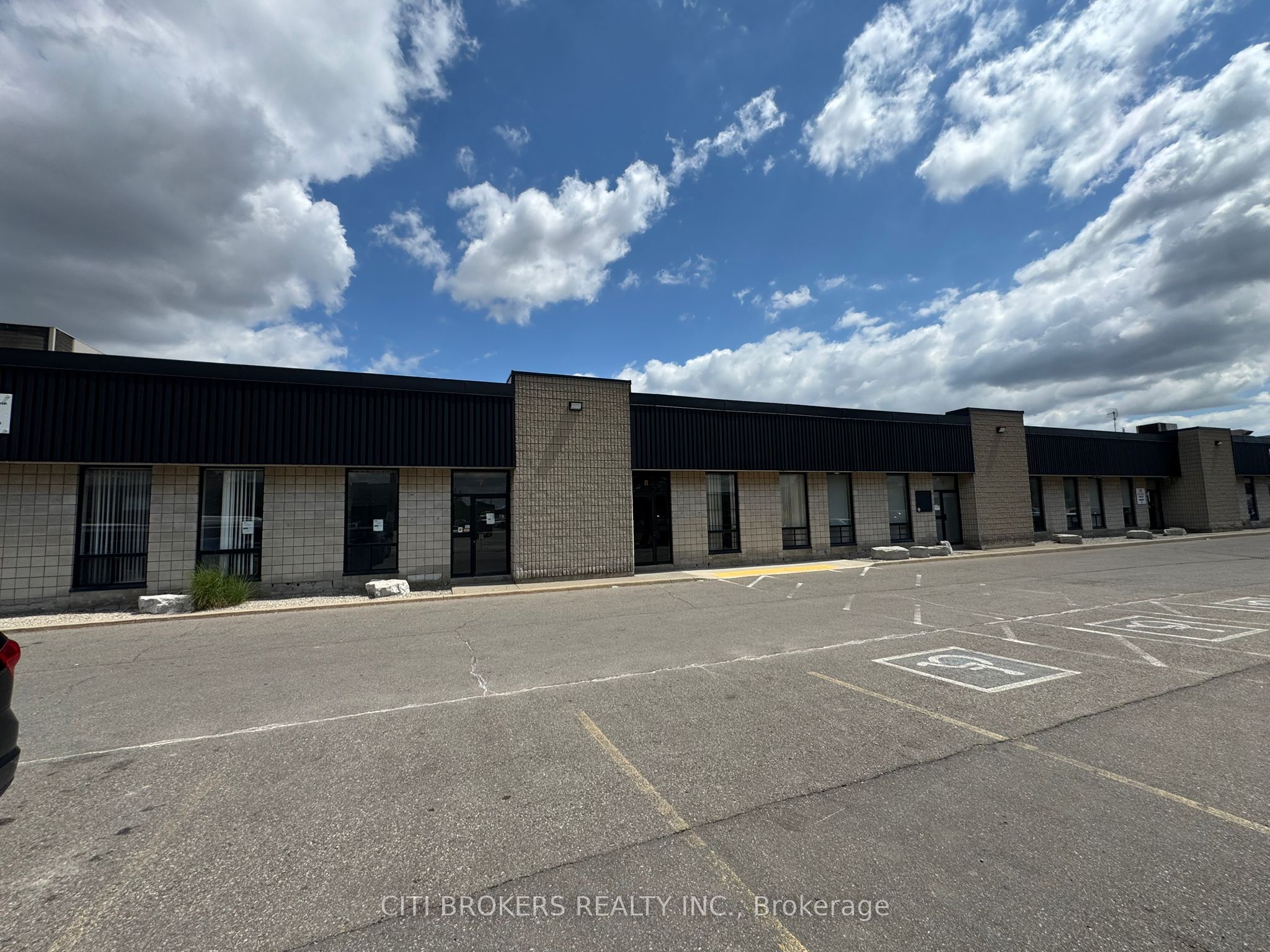 80 Hale Road 8 Property Photo 2