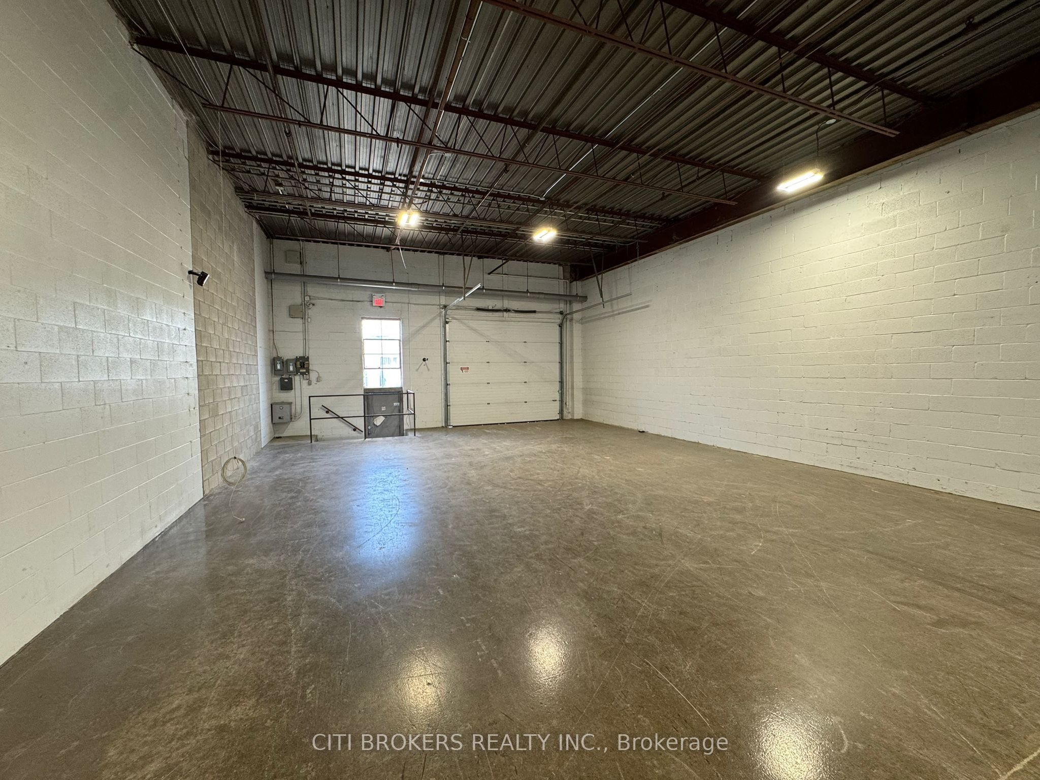 80 Hale Road 8 Property Photo 6