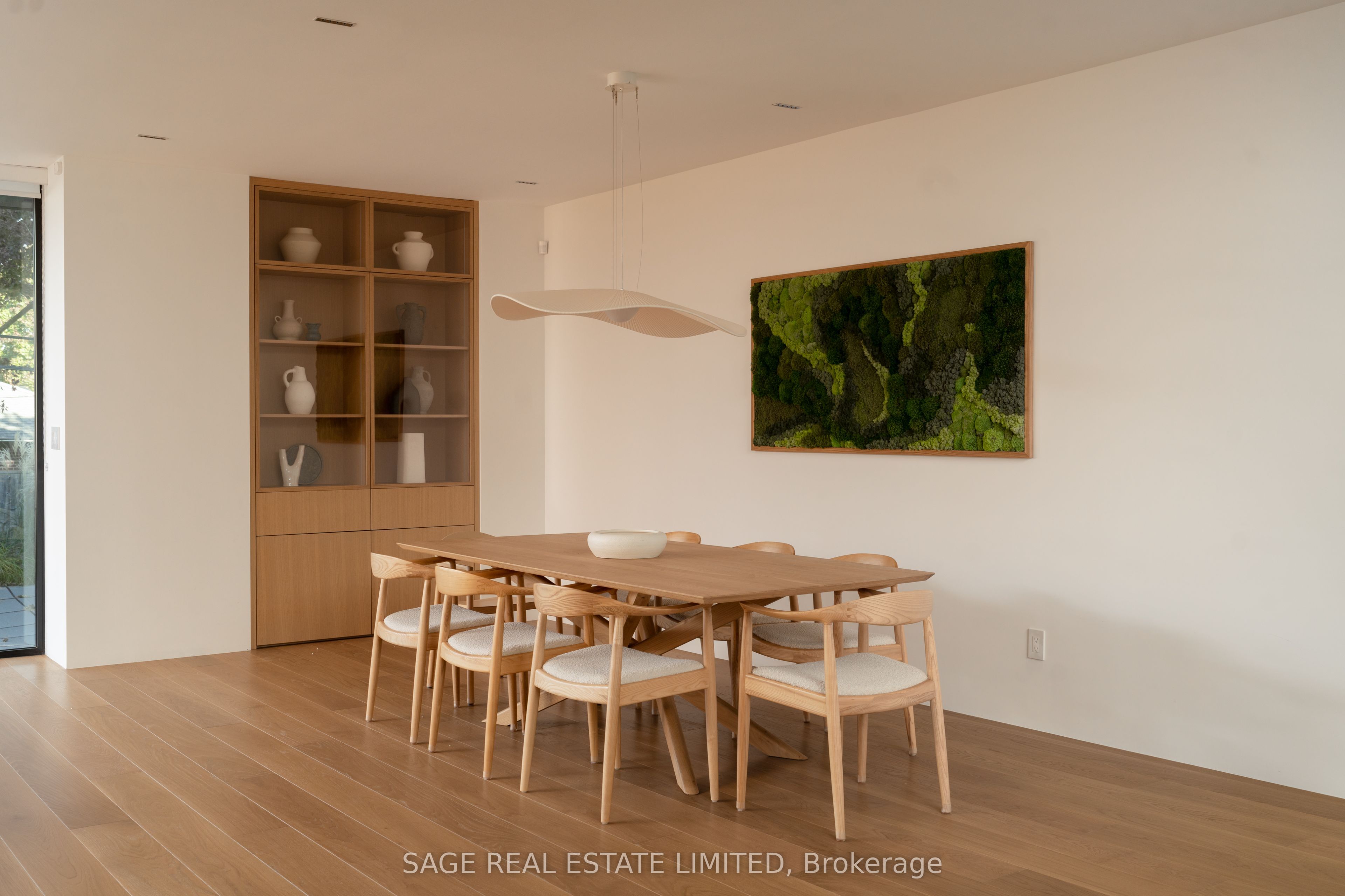 38 Ravensbourne Crescent Property Photo 11