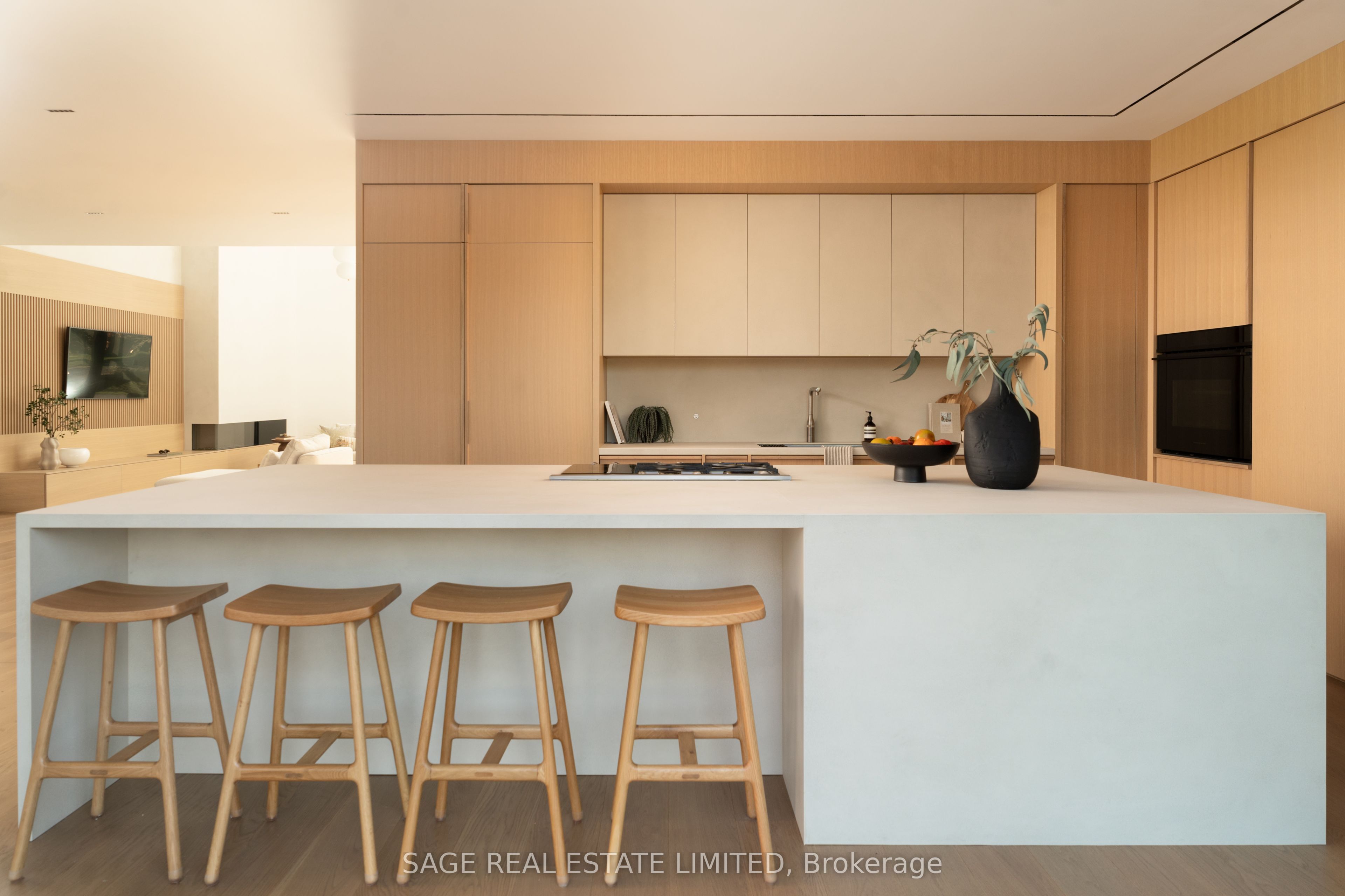 38 Ravensbourne Crescent Property Photo 18