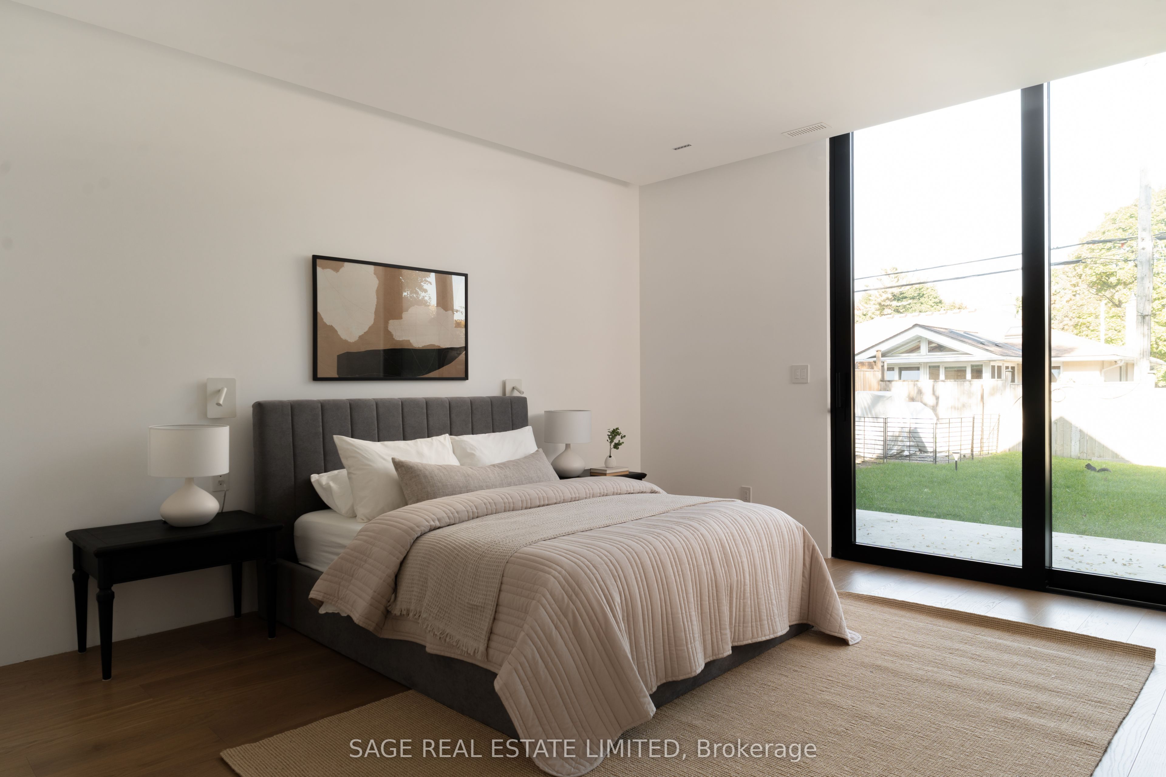 38 Ravensbourne Crescent Property Photo 22