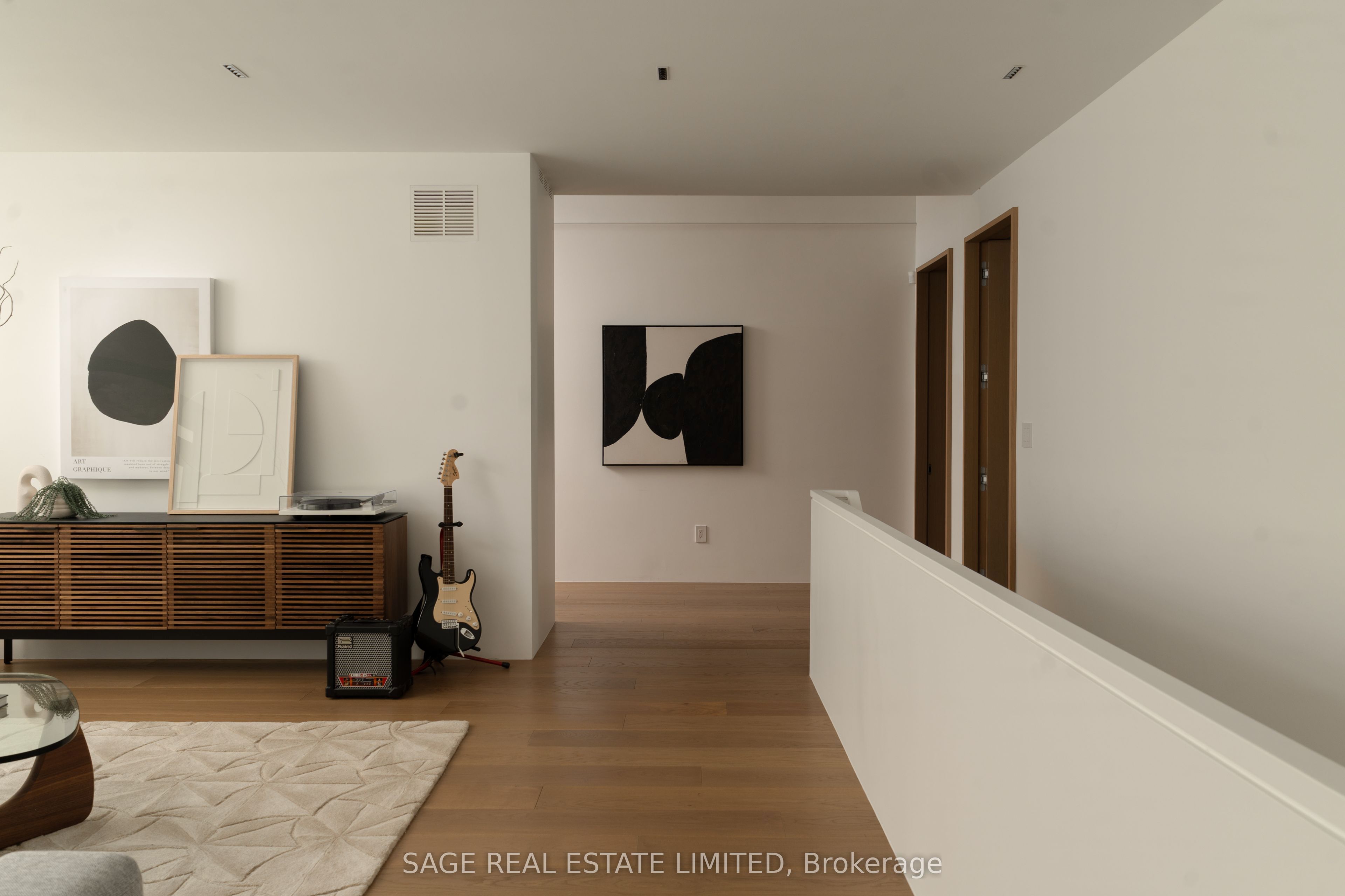 38 Ravensbourne Crescent Property Photo 27