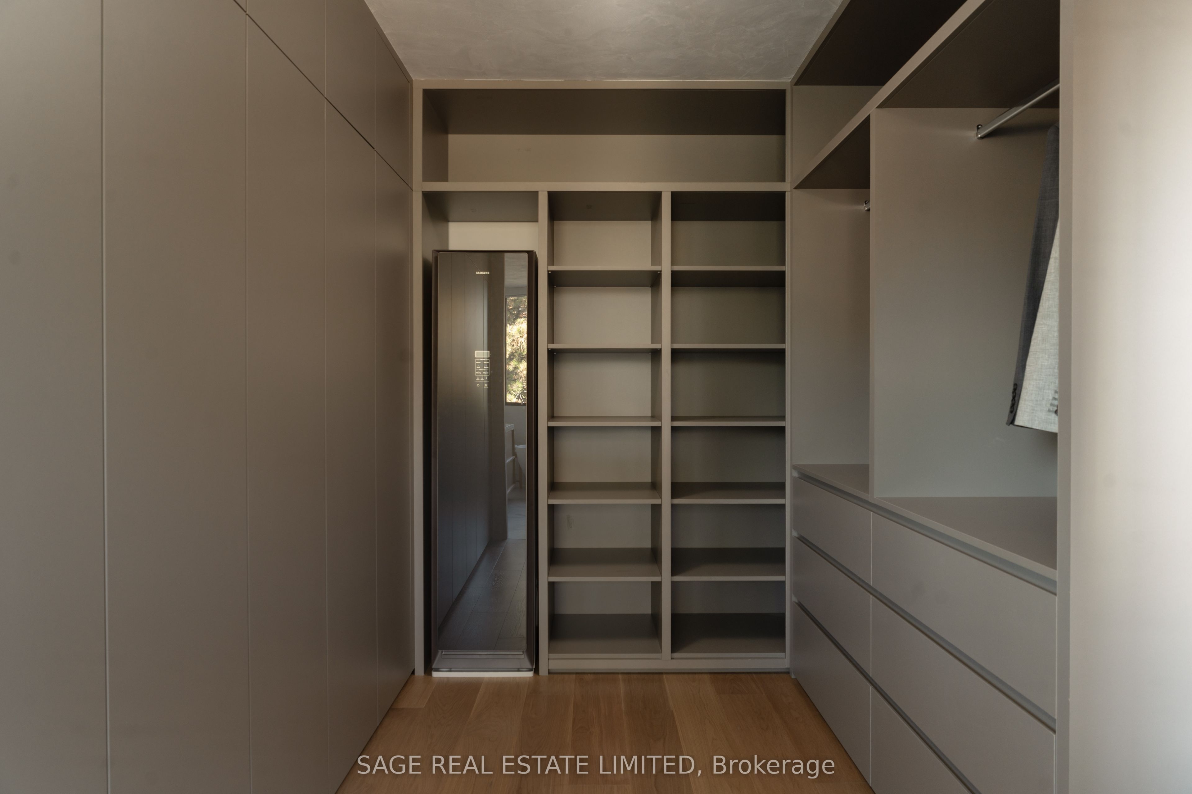 38 Ravensbourne Crescent Property Photo 33