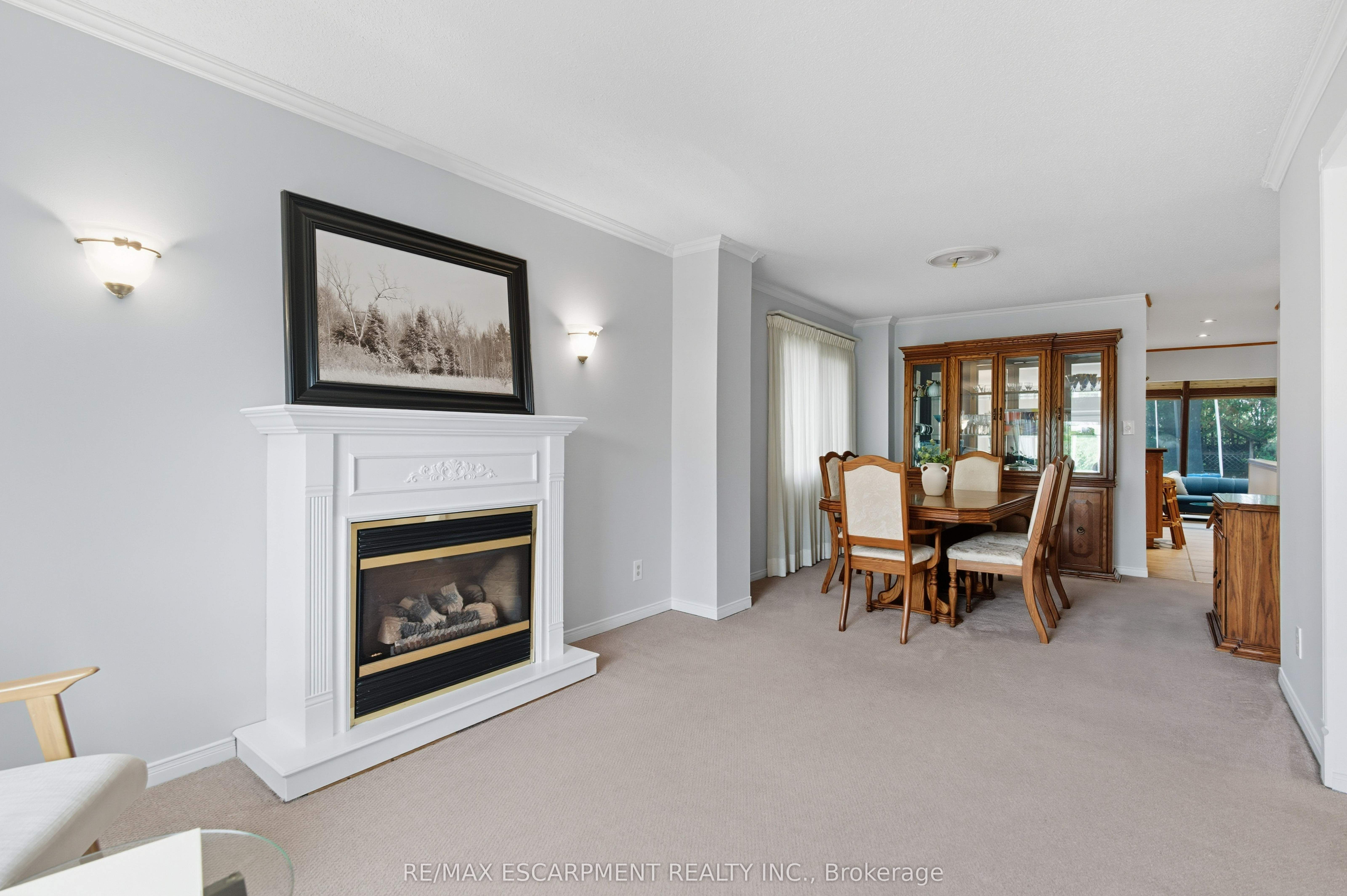 2425 Headon Forest Drive Property Photo 5