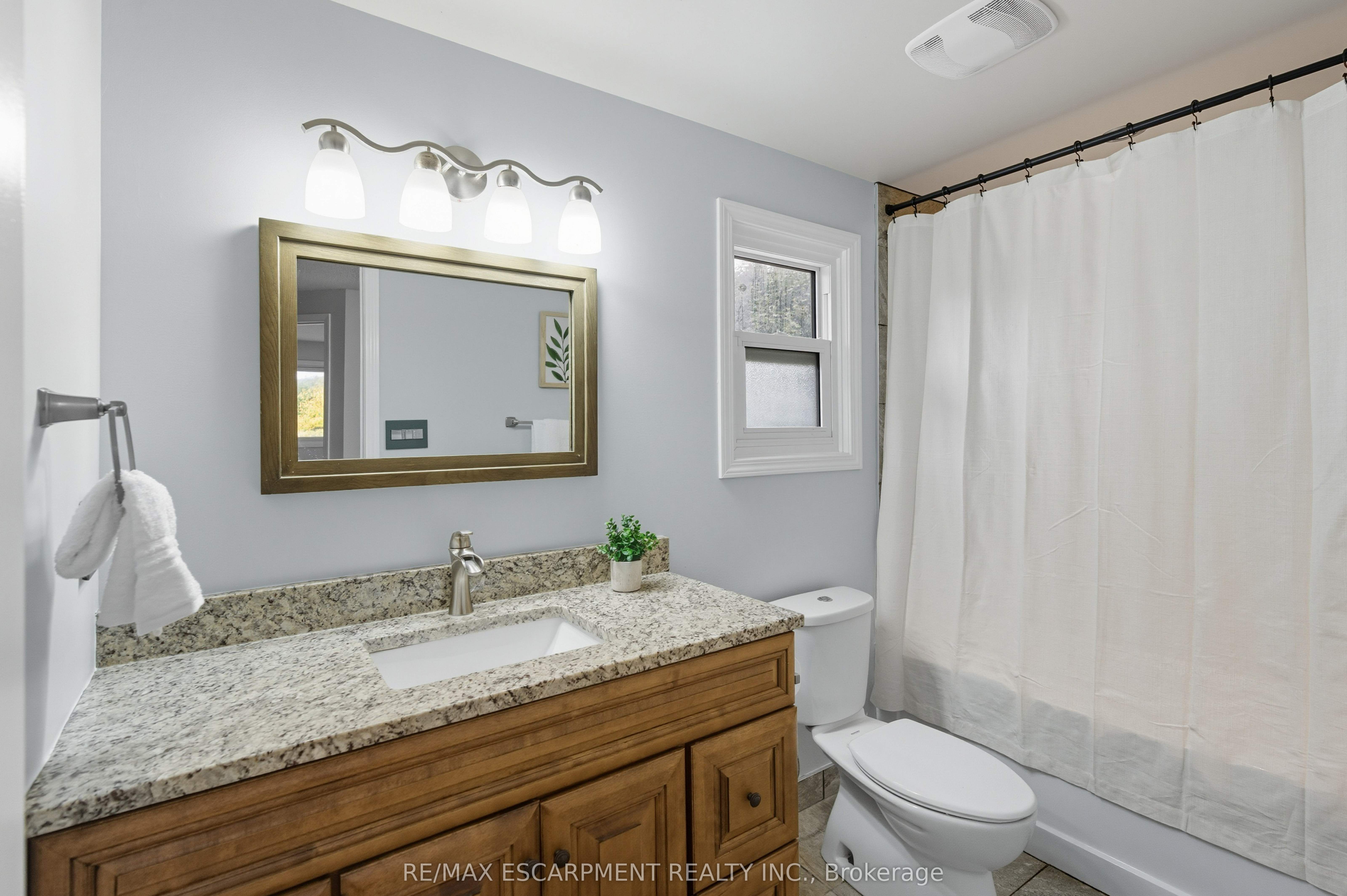 2425 Headon Forest Drive Property Photo 22