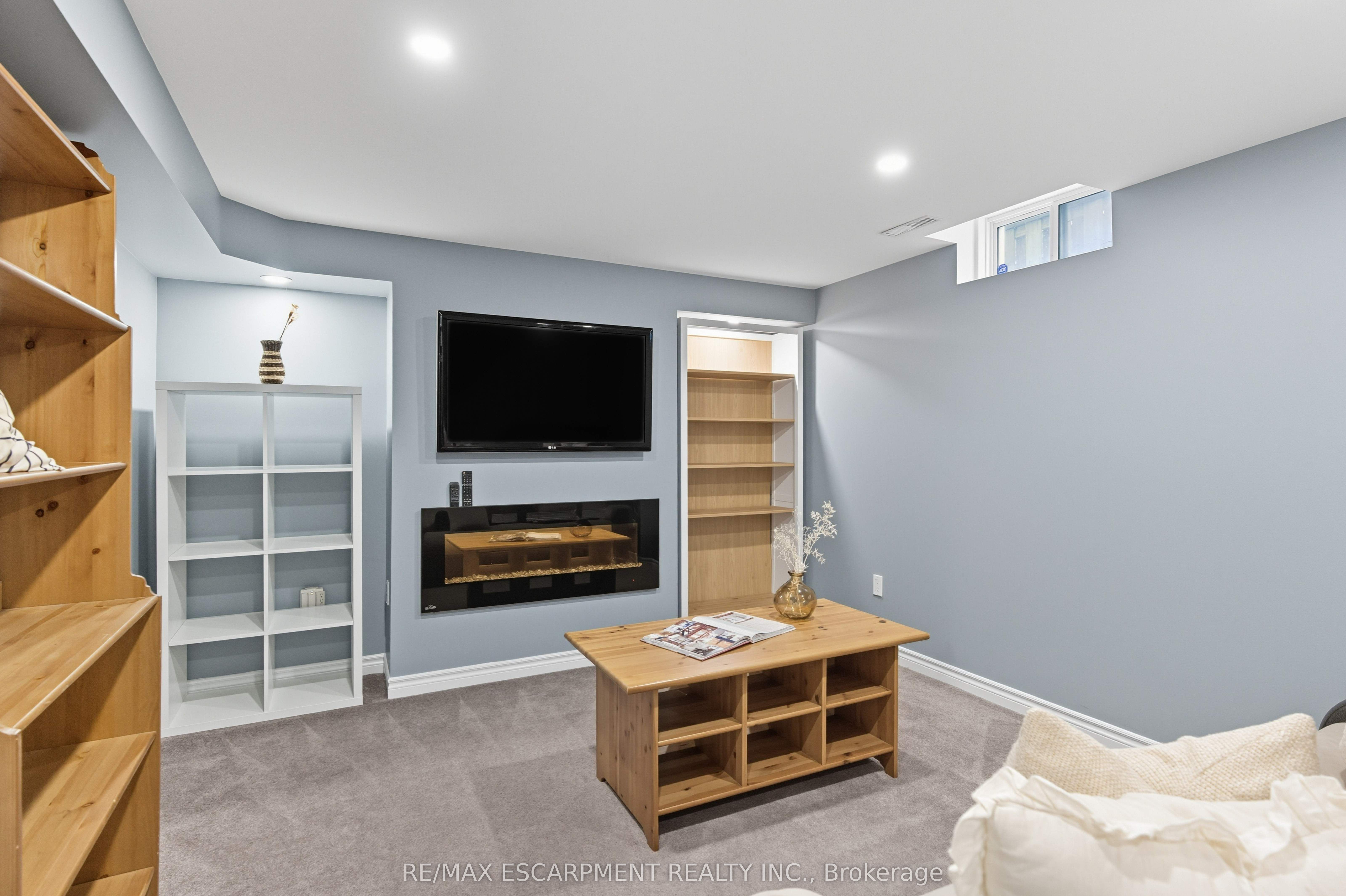 2425 Headon Forest Drive Property Photo 23