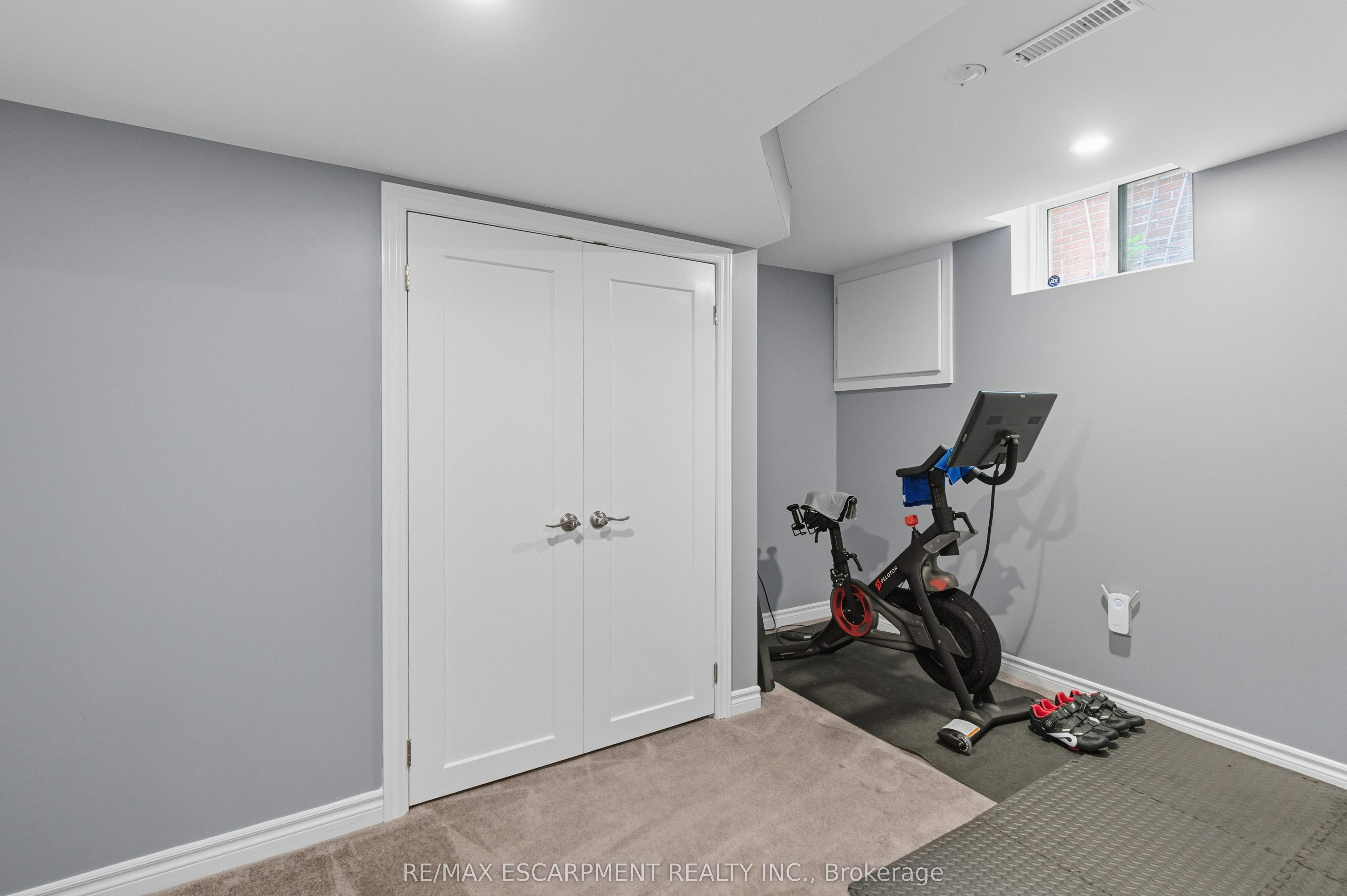 2425 Headon Forest Drive Property Photo 26