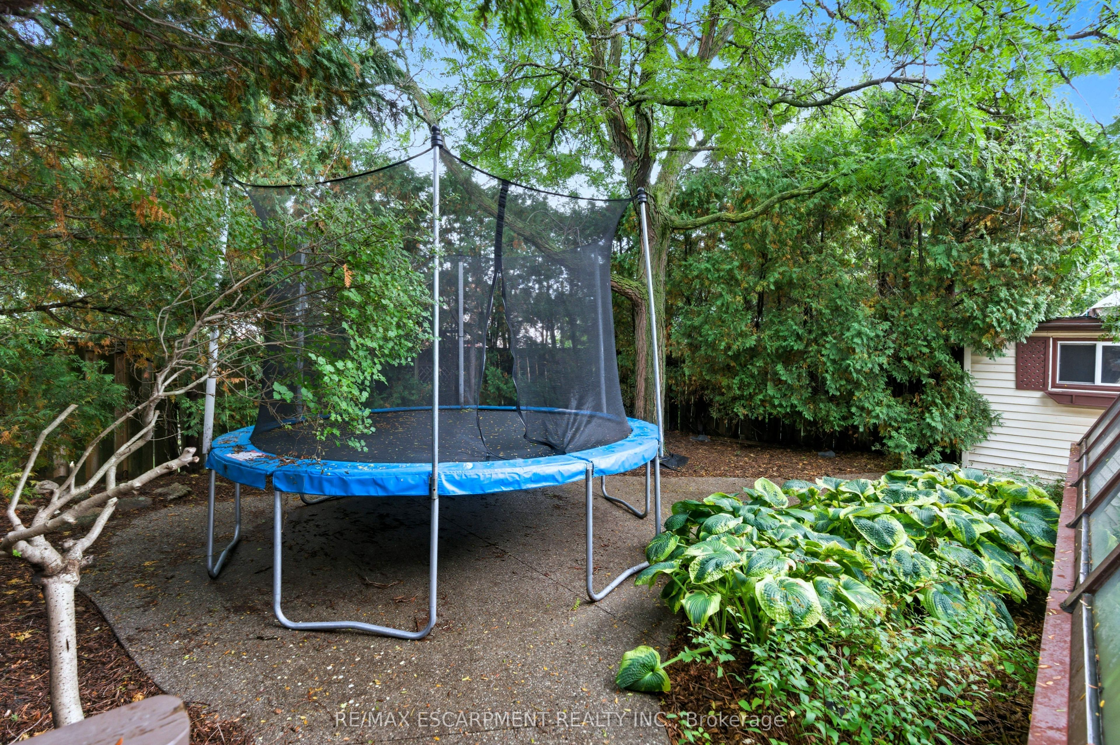 2425 Headon Forest Drive Property Photo 29