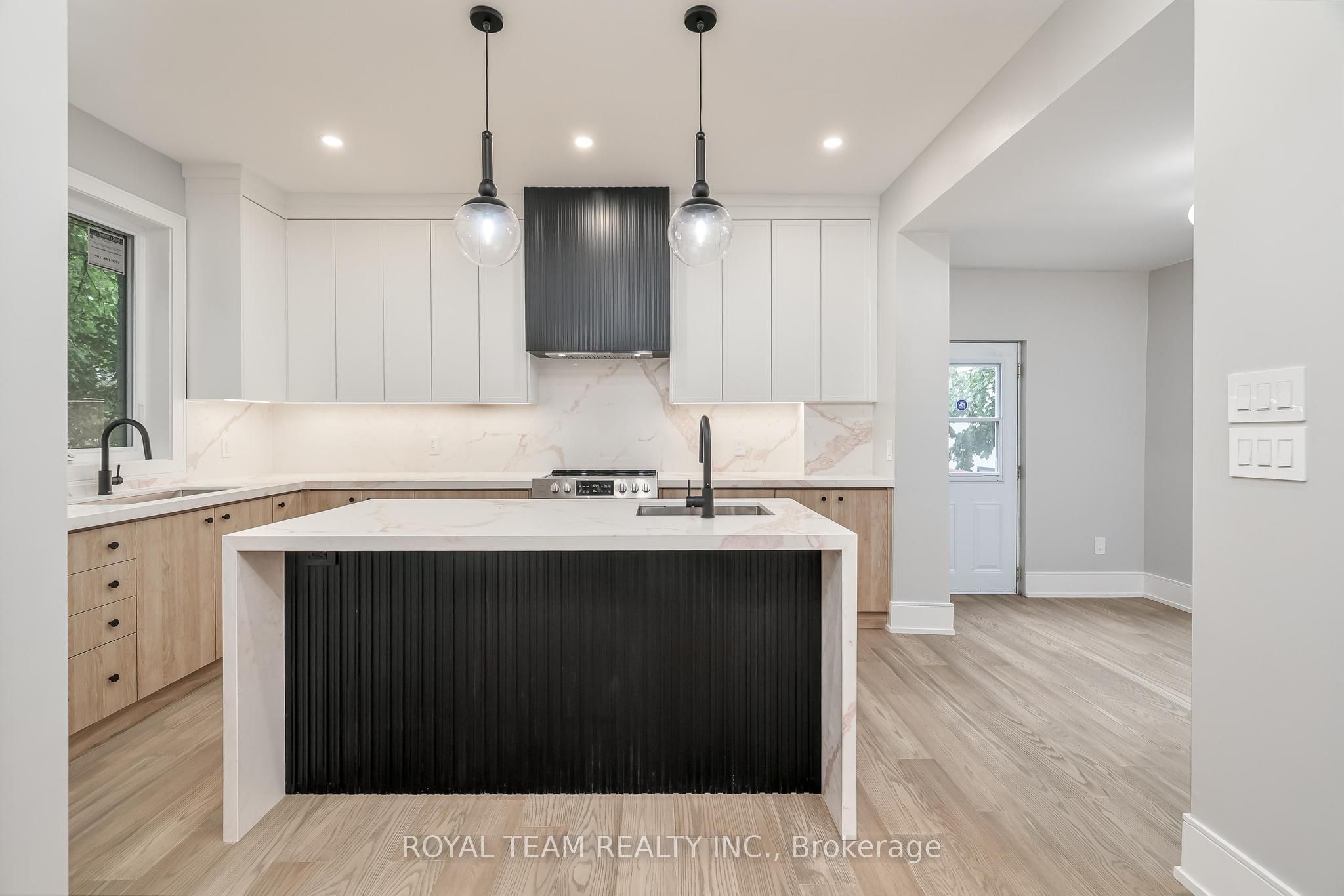 150 St Johns Road Property Photo 9