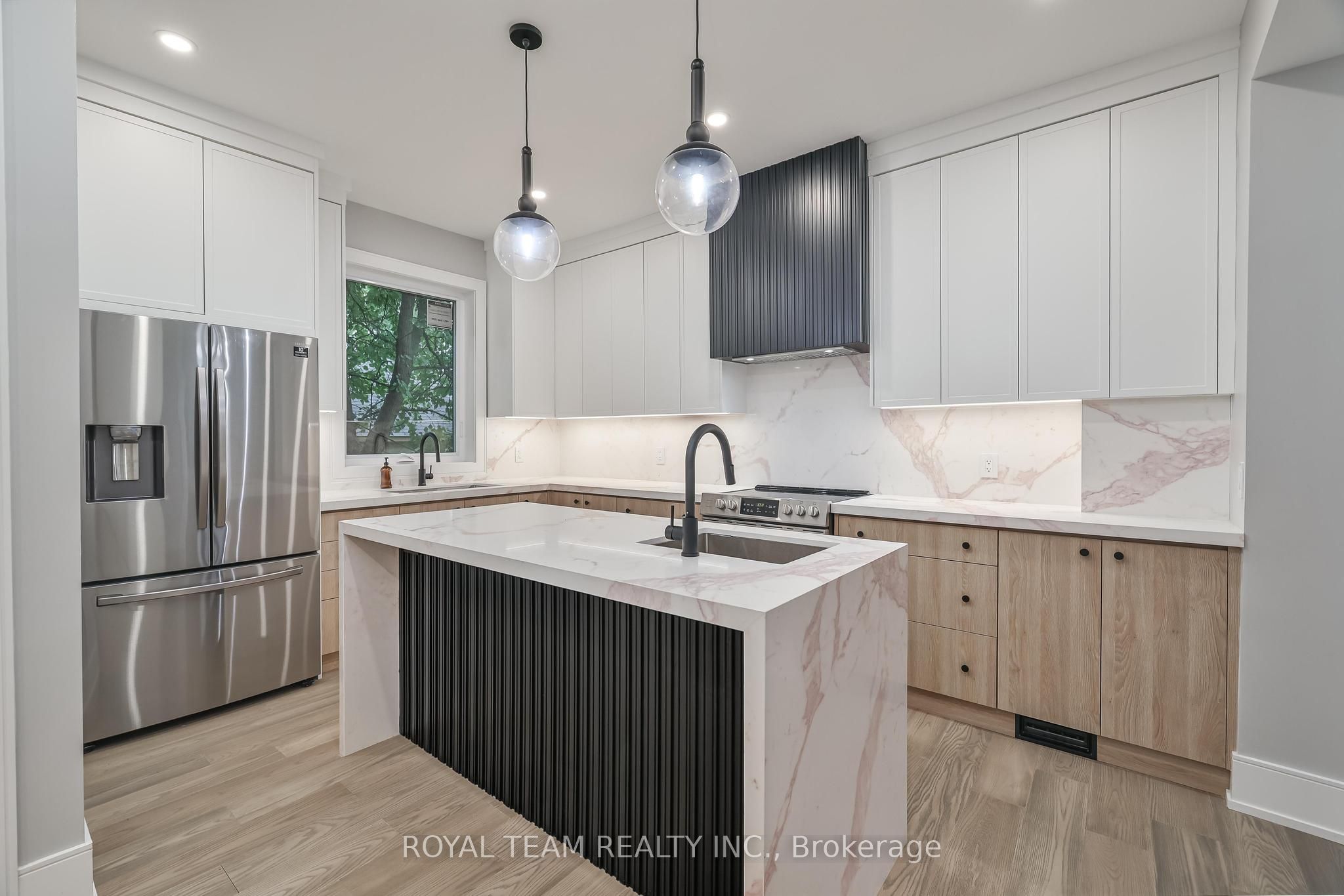 150 St Johns Road Property Photo 10