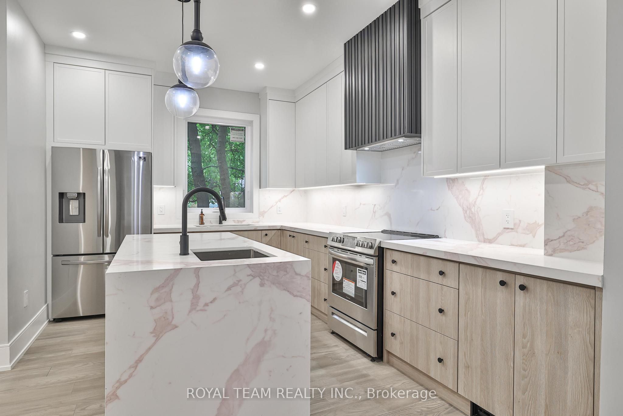 150 St Johns Road Property Photo 13