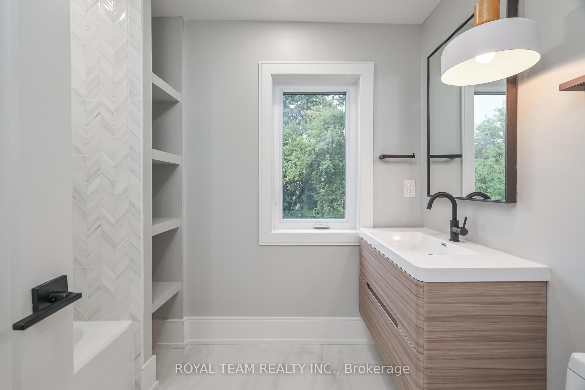 150 St Johns Road Property Photo 32