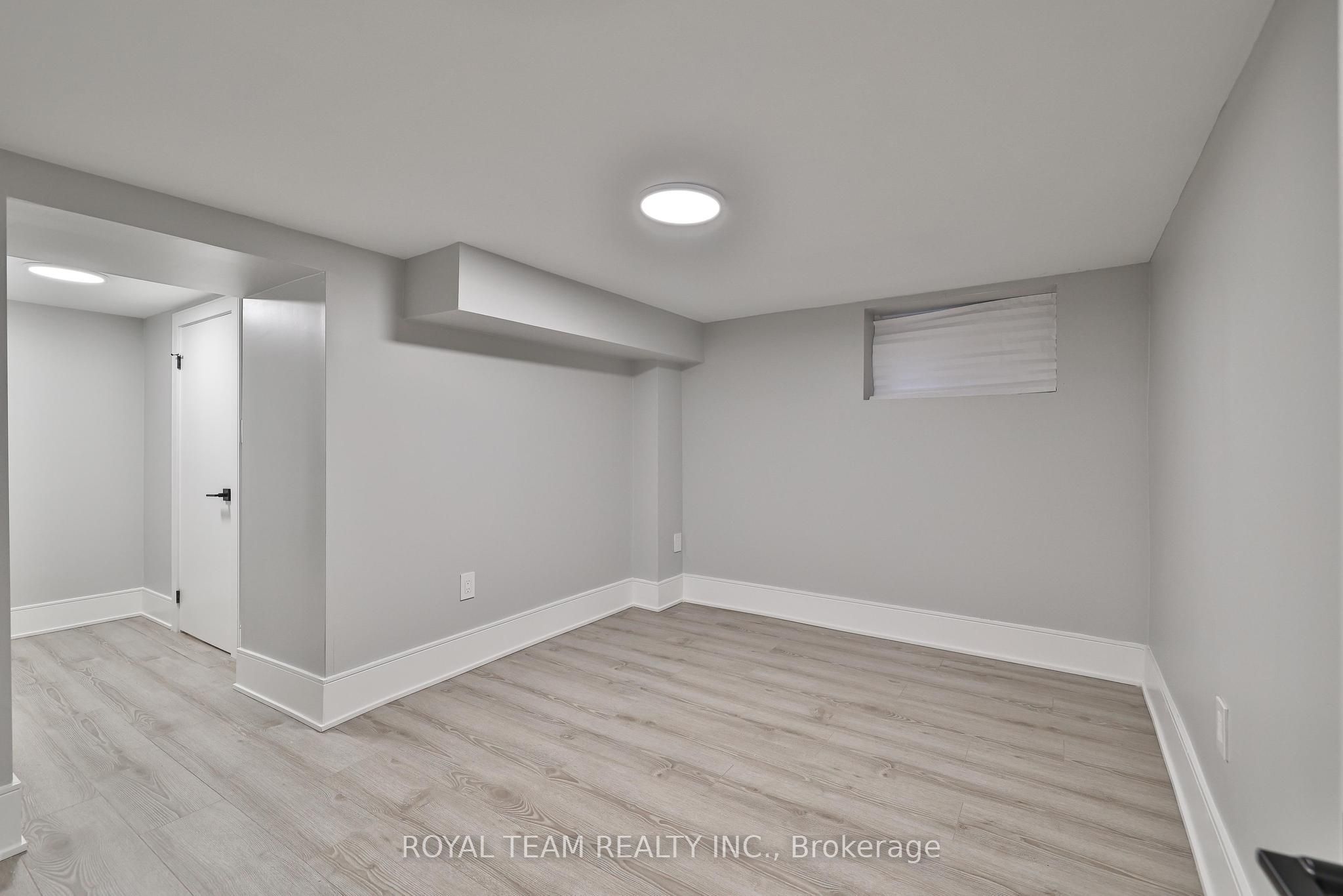 150 St Johns Road Property Photo 40