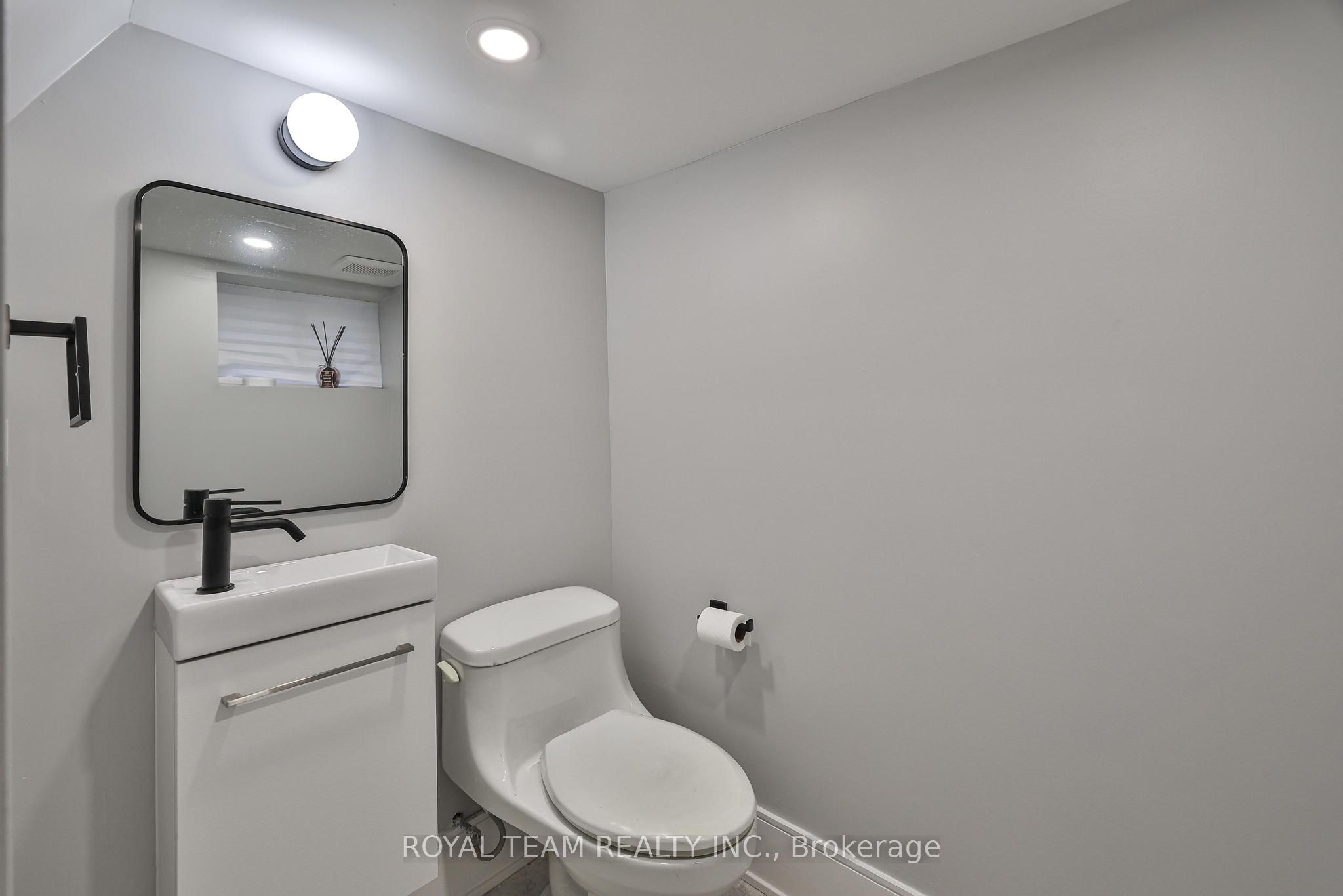 150 St Johns Road Property Photo 42