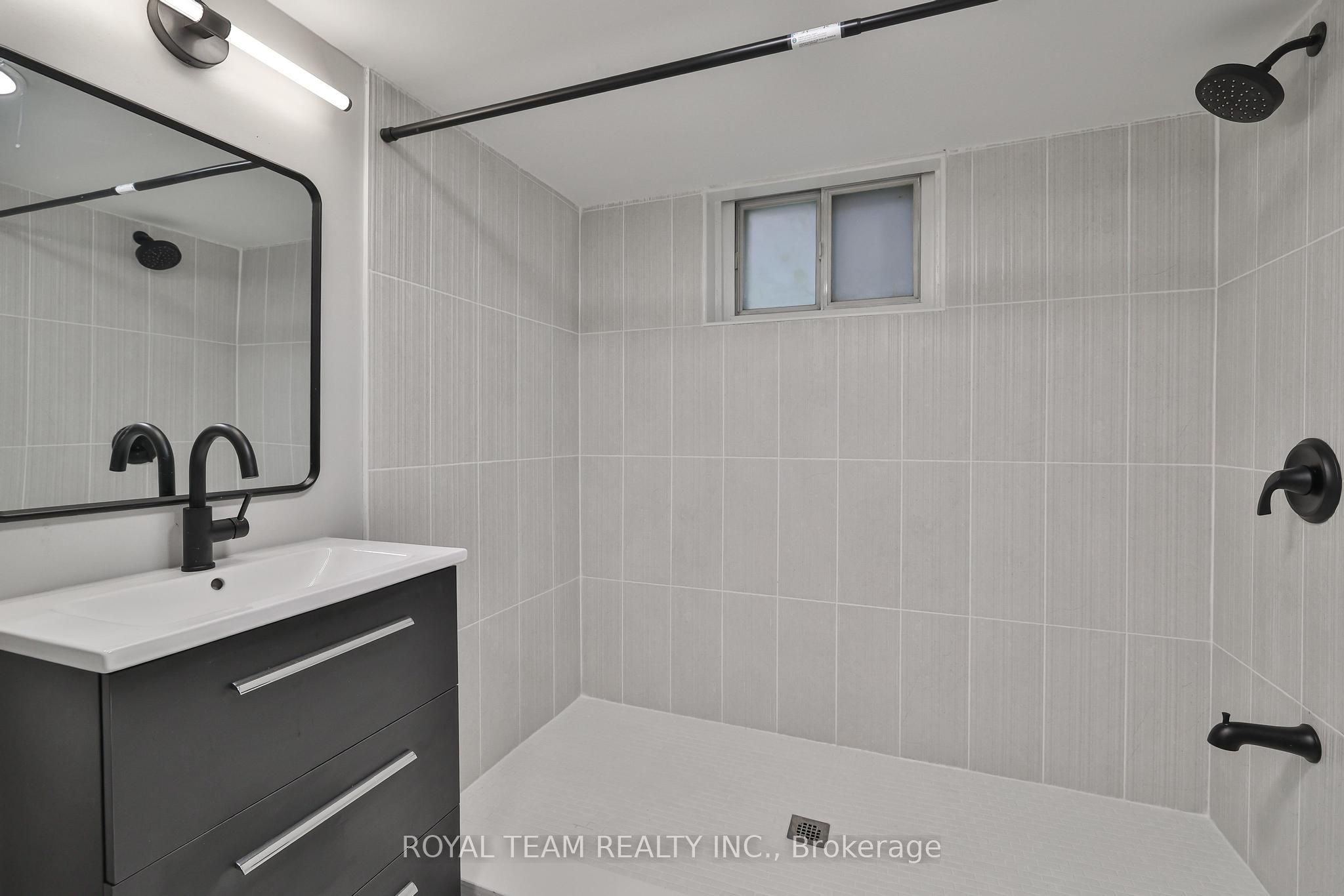 150 St Johns Road Property Photo 43