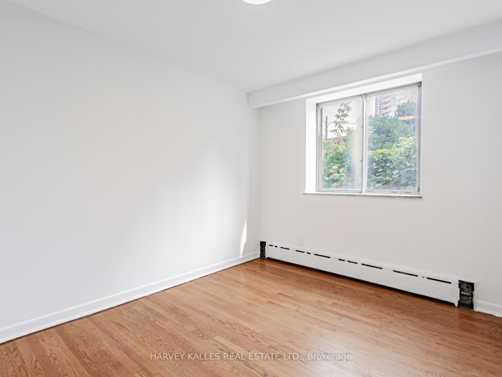 25 Windermere Avenue Property Photo 13