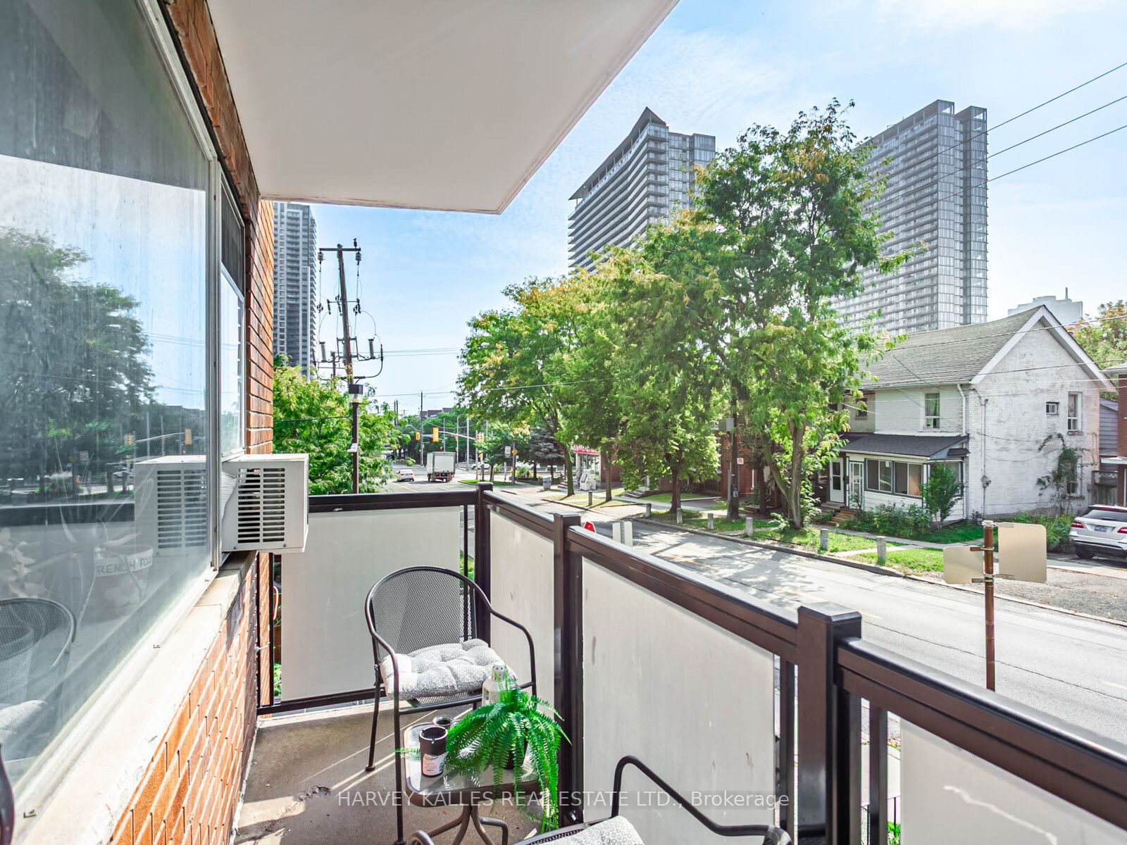 25 Windermere Avenue Property Photo 17