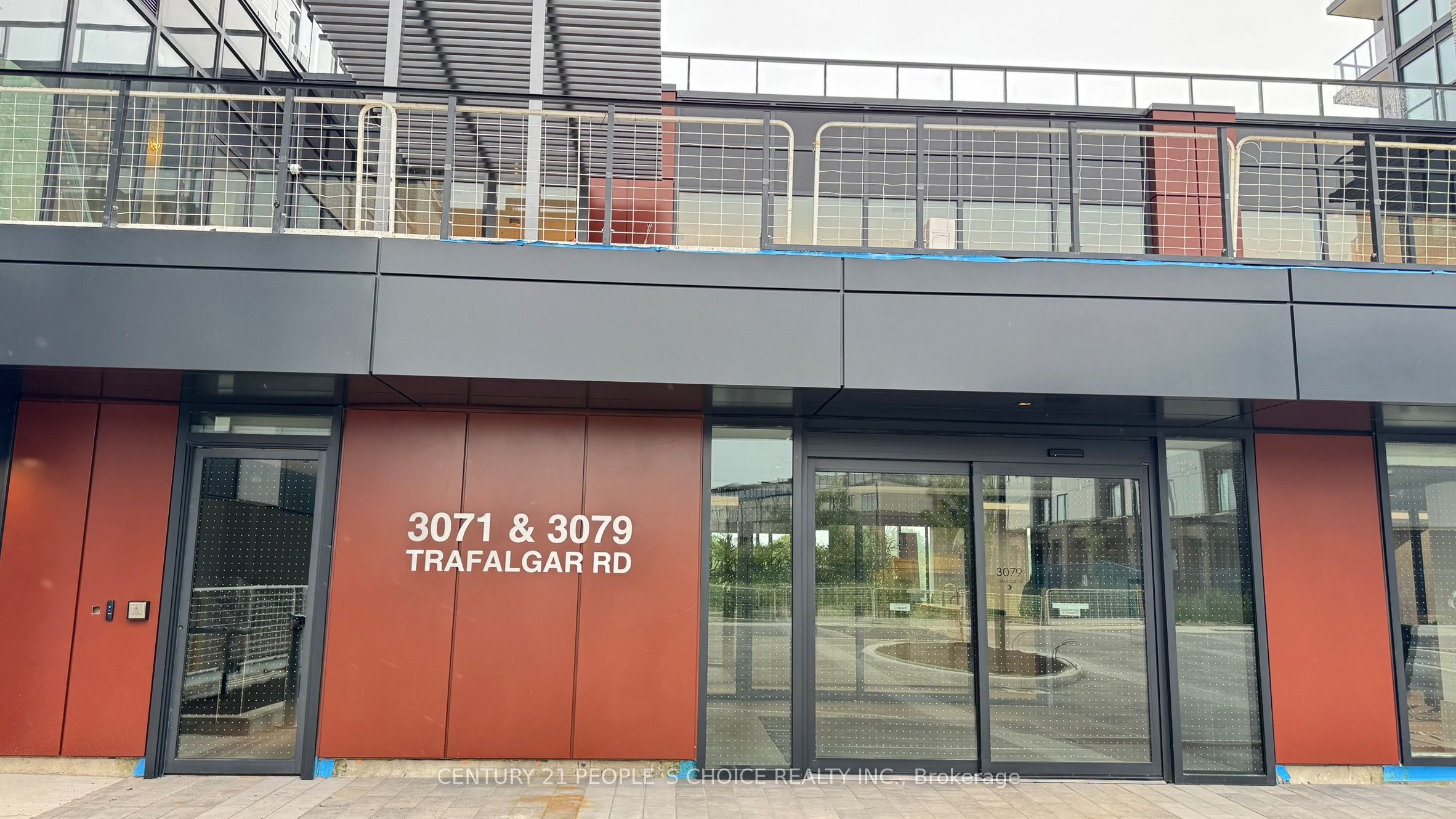 3079 Trafalgar Road 1803 Property Photo 4