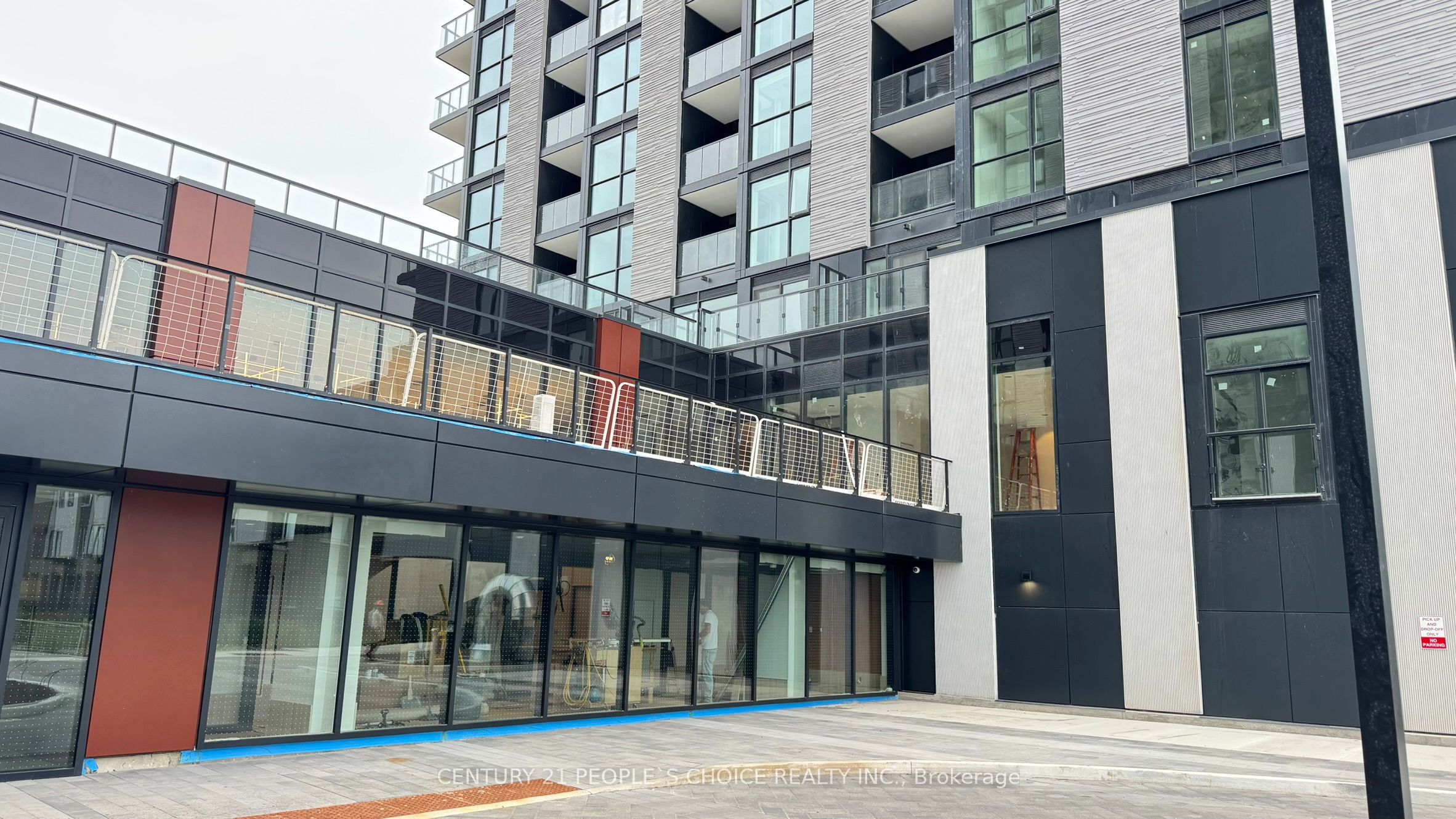 3079 Trafalgar Road 1803 Property Photo 6