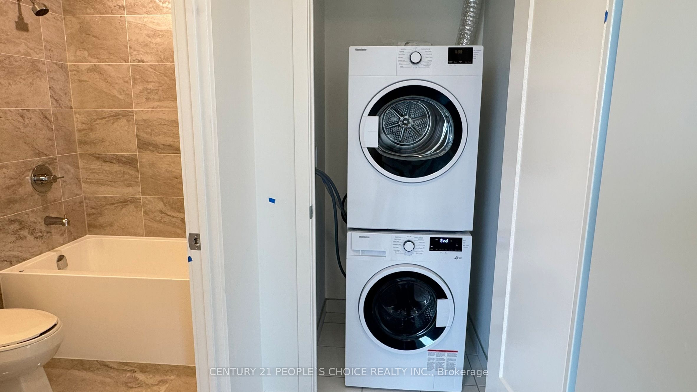 3079 Trafalgar Road 1803 Property Photo 13