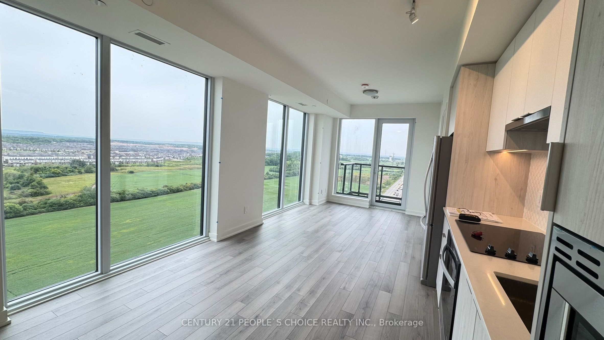 3079 Trafalgar Road 1803 Property Photo 20