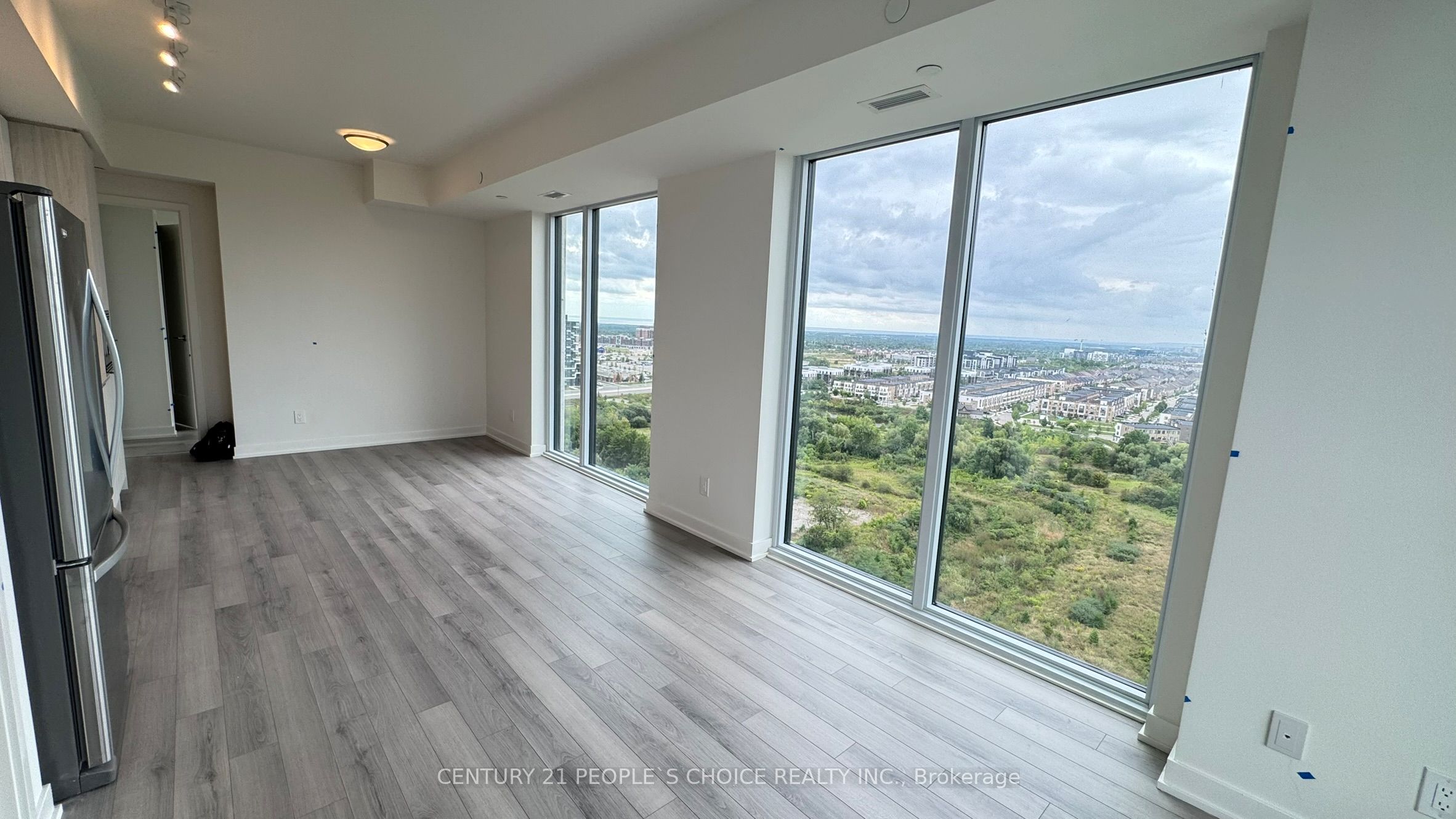 3079 Trafalgar Road 1803 Property Photo 23