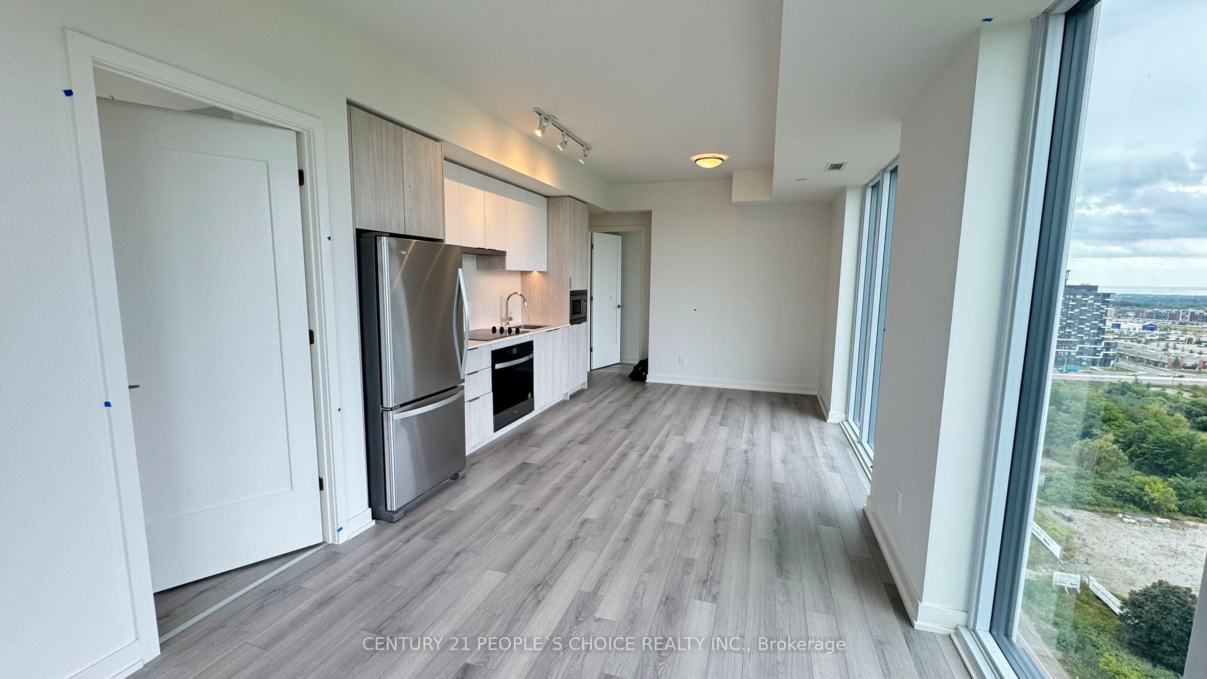 3079 Trafalgar Road 1803 Property Photo 26