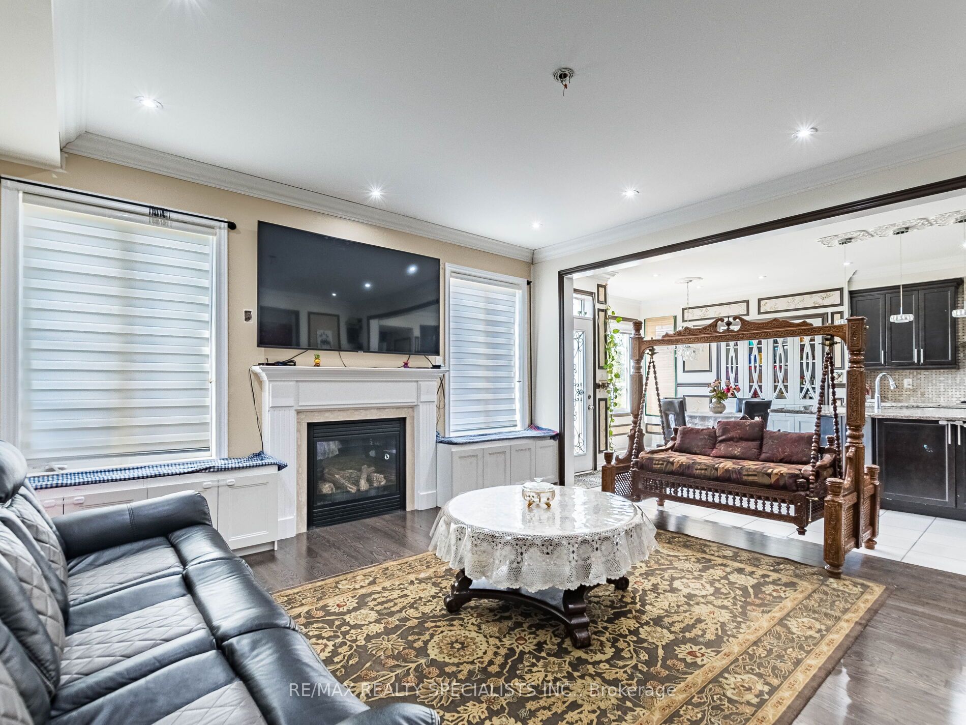 68 Antibes Drive Property Photo 13