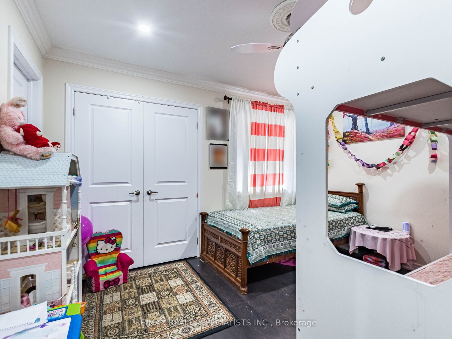 68 Antibes Drive Property Photo 33